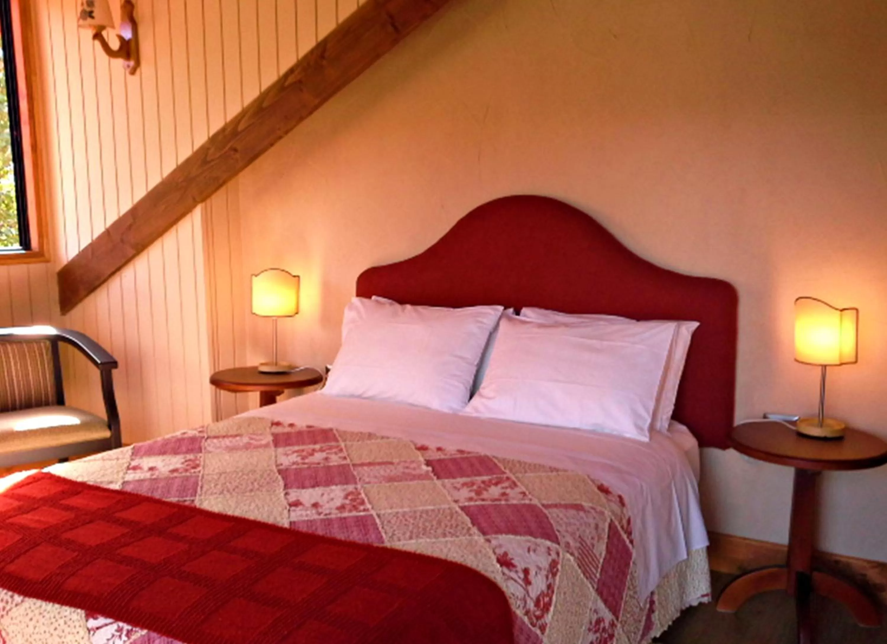 Bed, Room Photo in Hotel Salto del Carileufu
