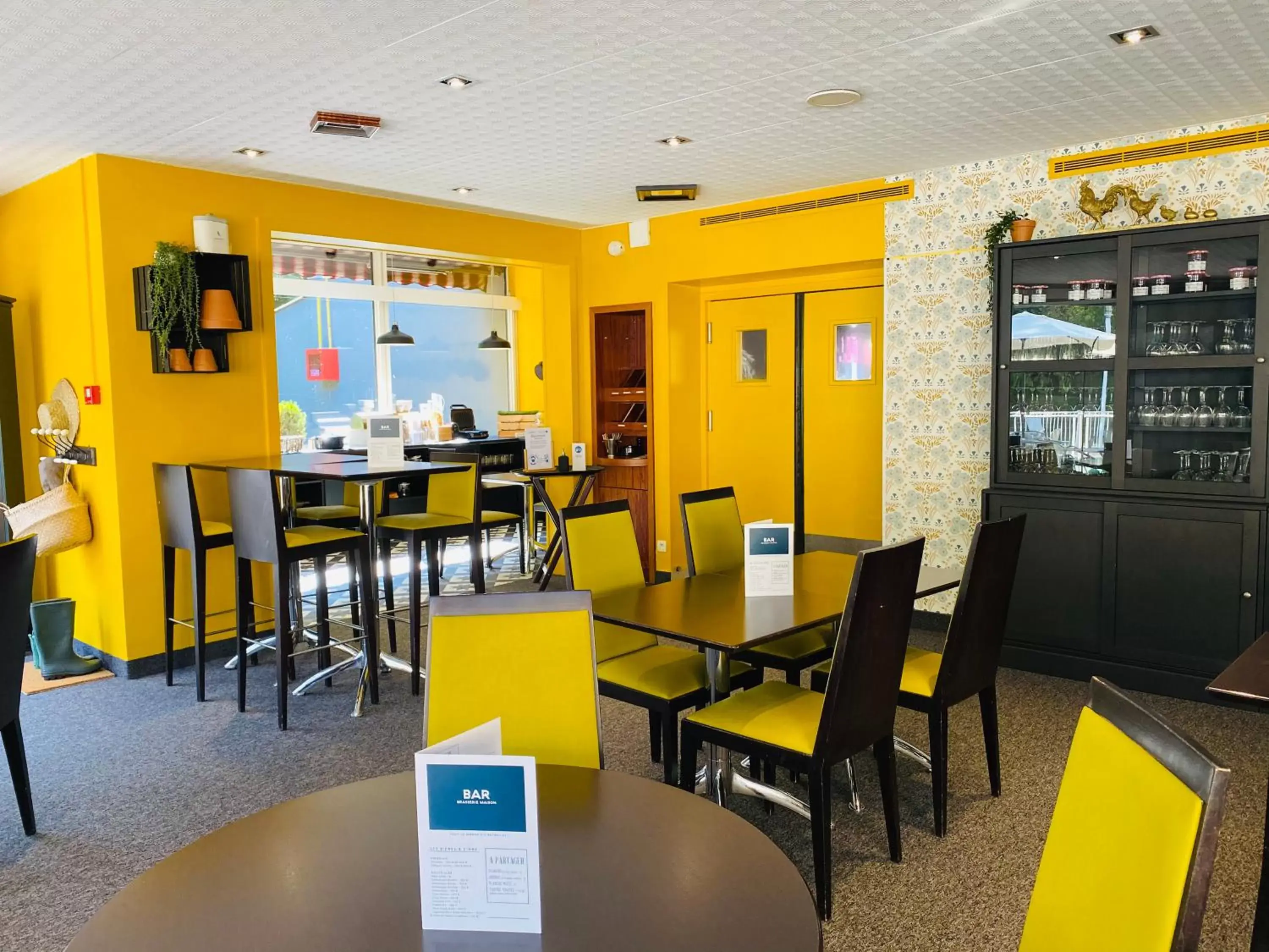 Restaurant/Places to Eat in Novotel Saint Avold