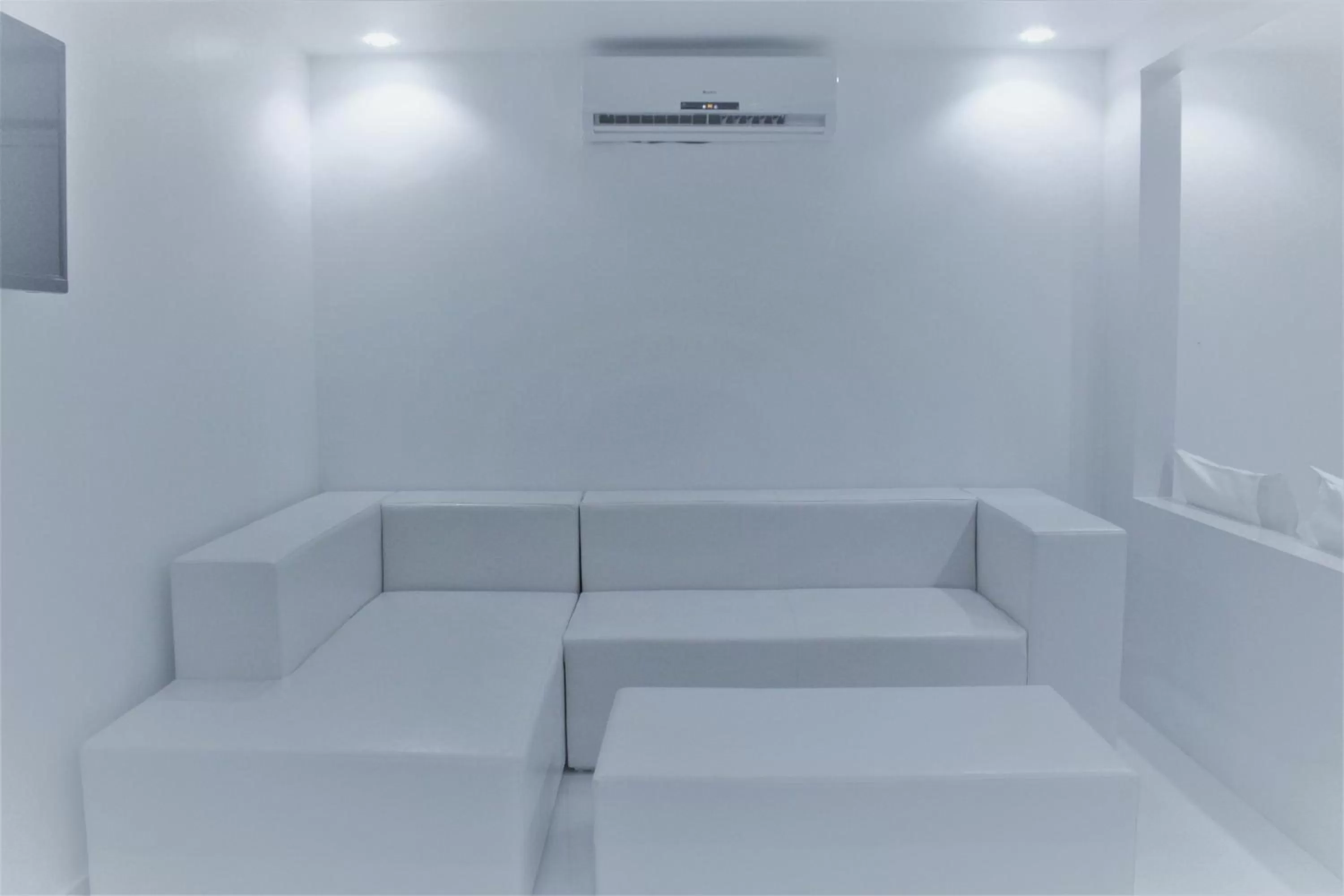 Seating area in Hotel Hulk