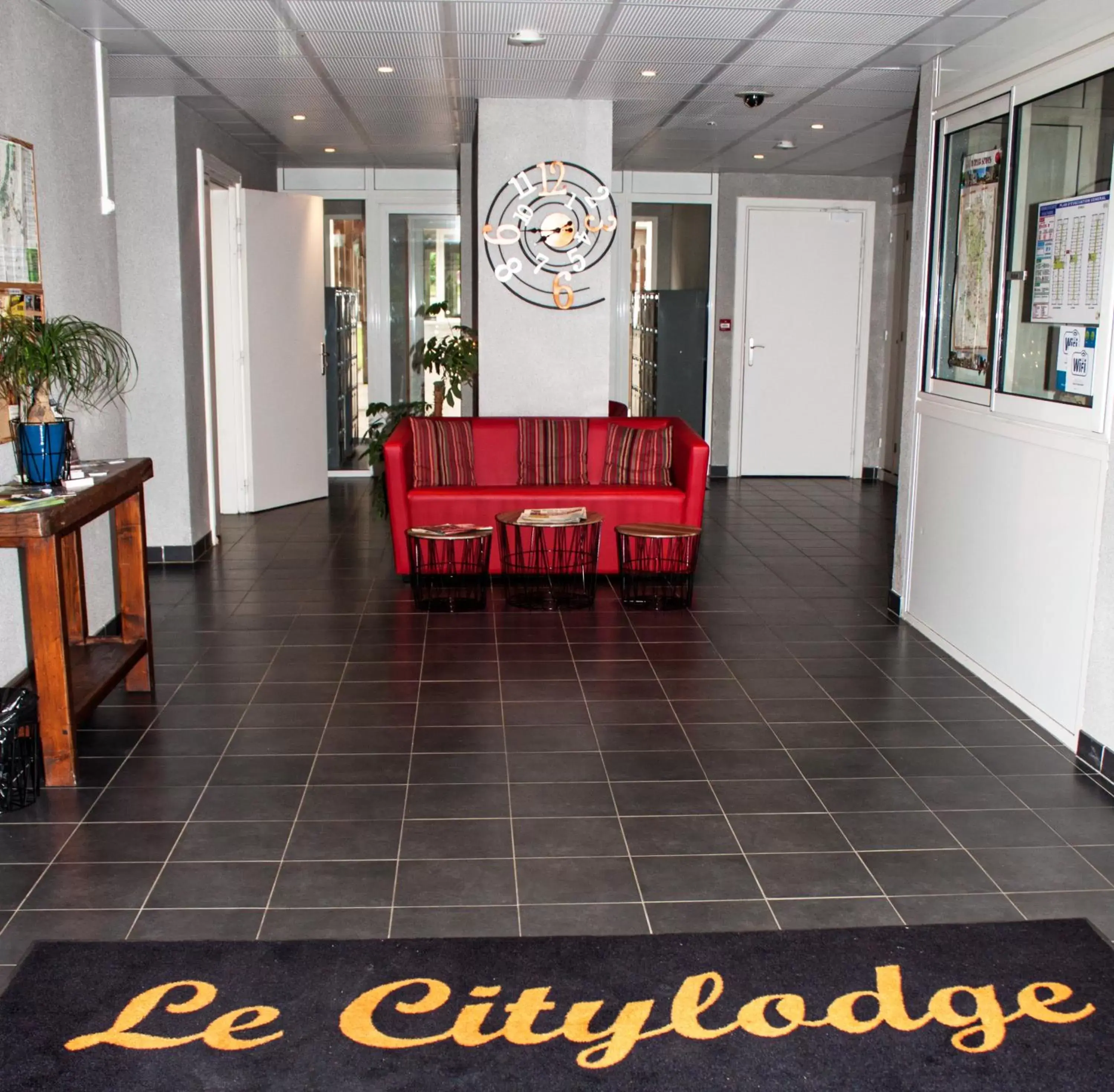 Lobby or reception, Lobby/Reception in City Lodge Appart Hôtel Niort