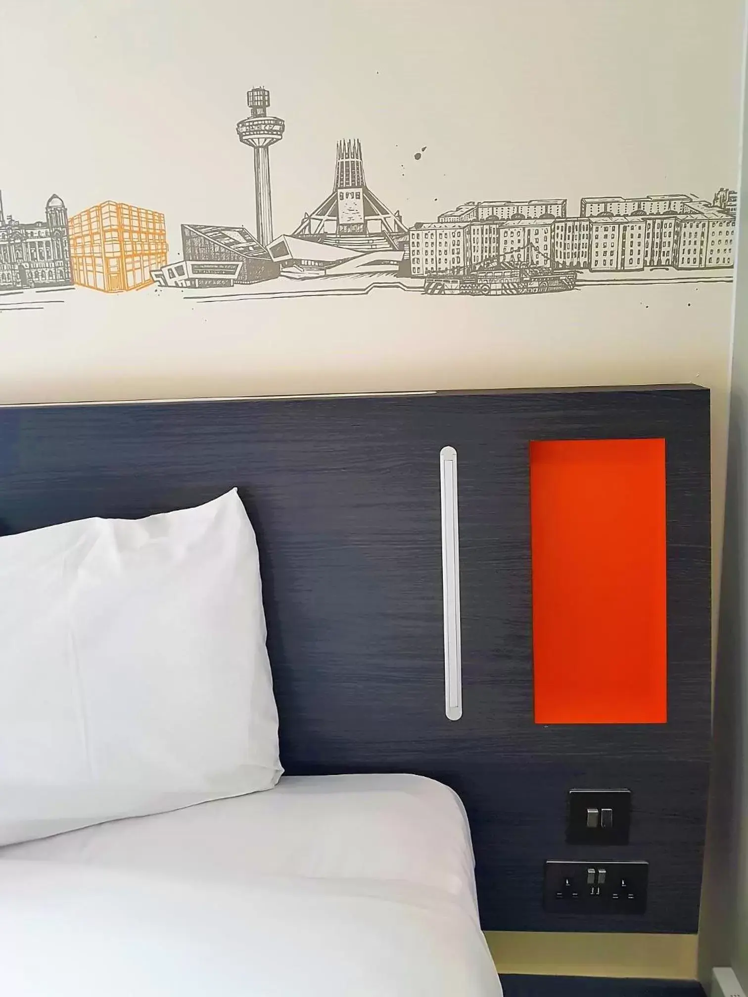 Decorative detail, Bed in easyHotel Liverpool