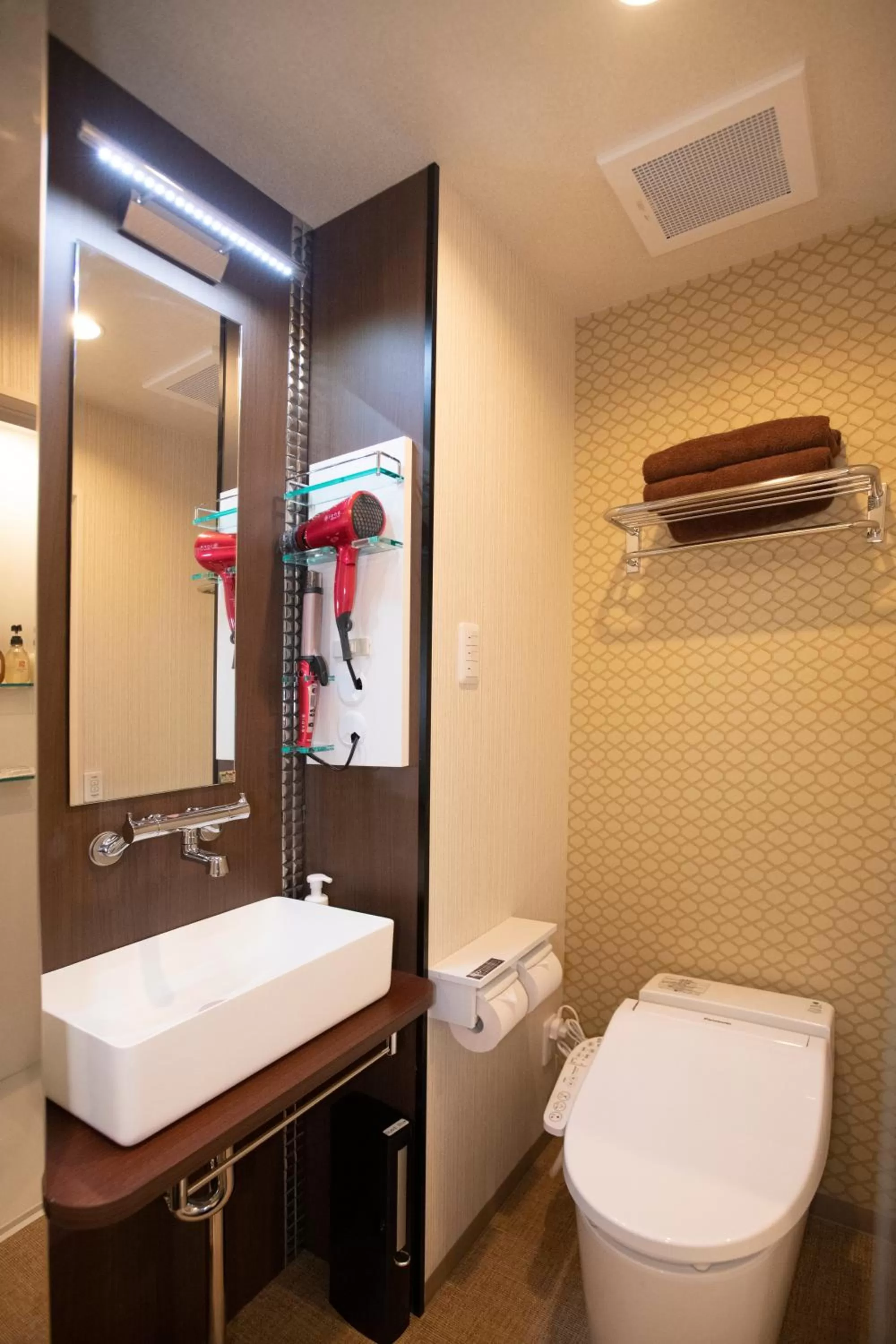 Bathroom in Hotel Xcell Hiroshima Nagarekawa