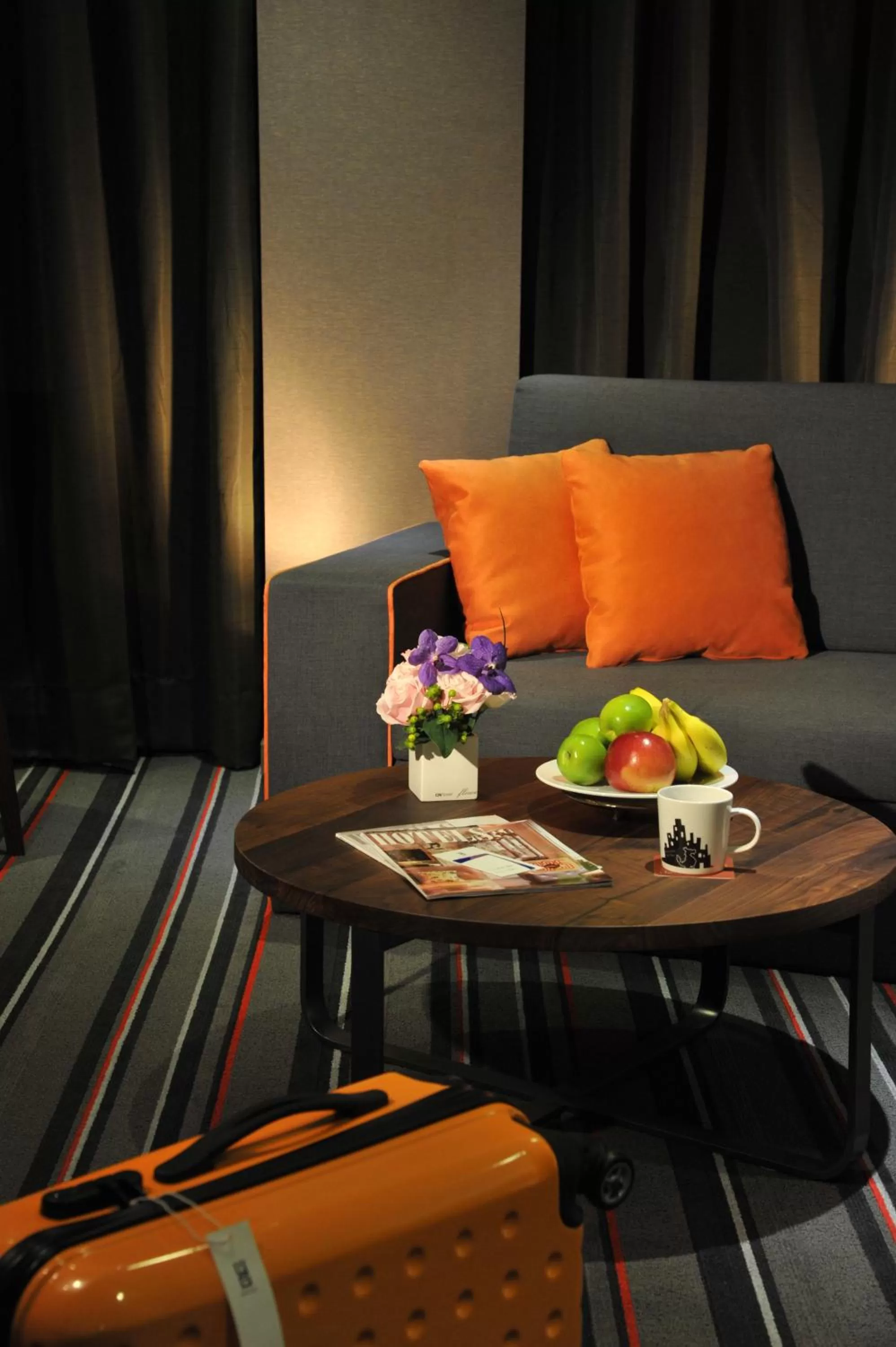 Seating area in WESTGATE Hotel