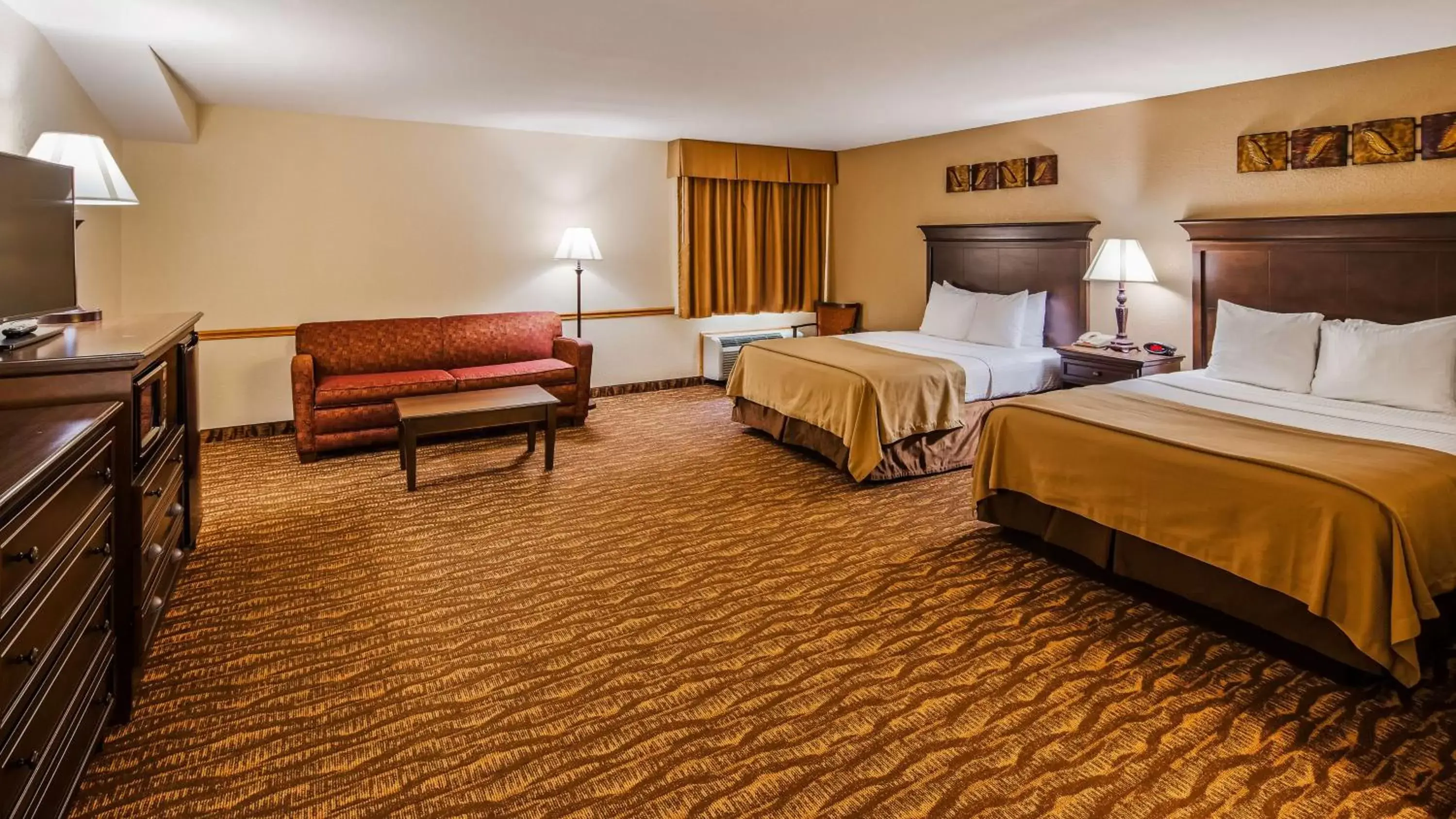 Photo of the whole room in Best Western Center Pointe Inn