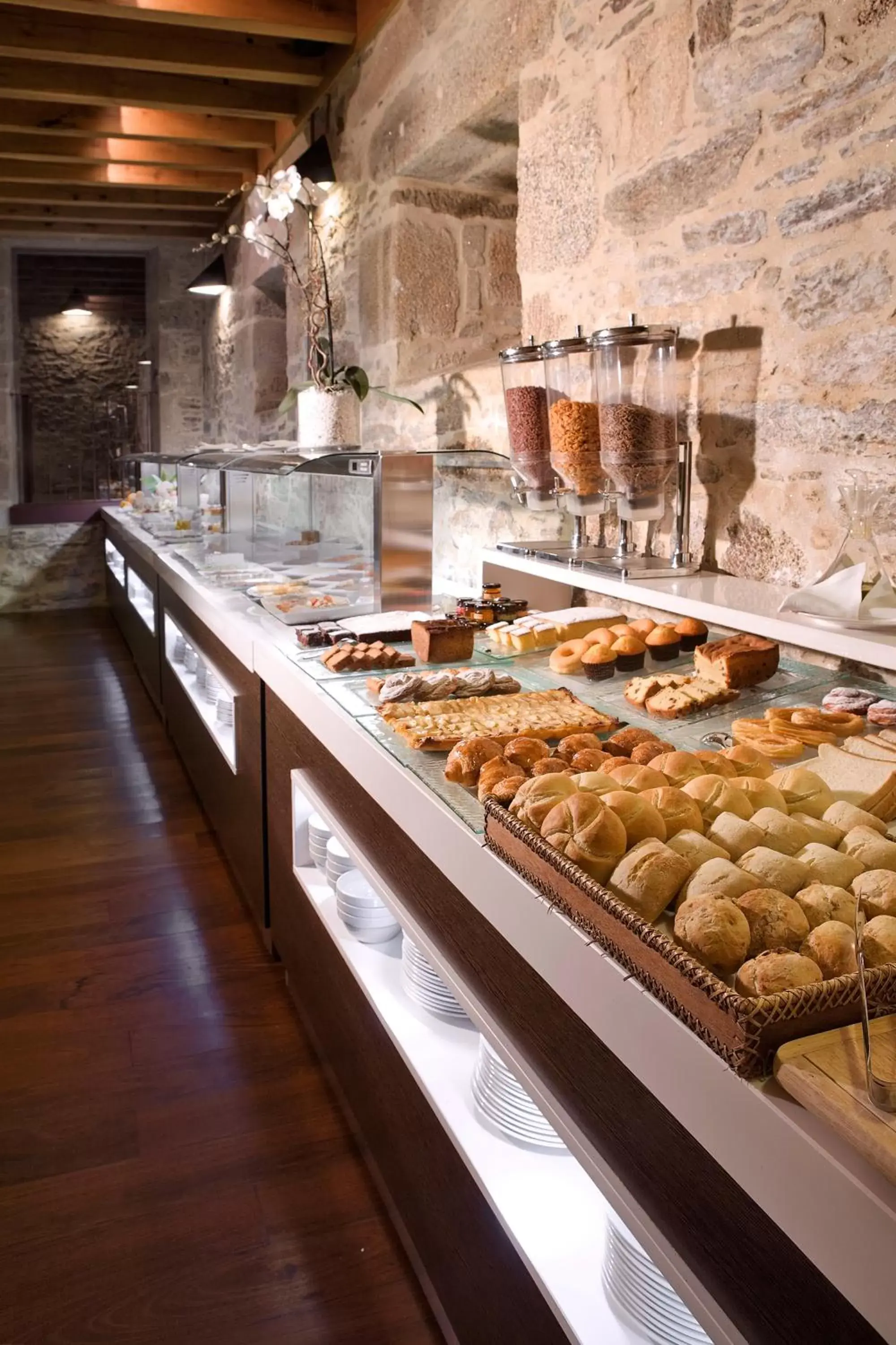 Restaurant/places to eat in San Francisco Hotel Monumento Restaurant/places to eat in San Francisco Hotel Monumento