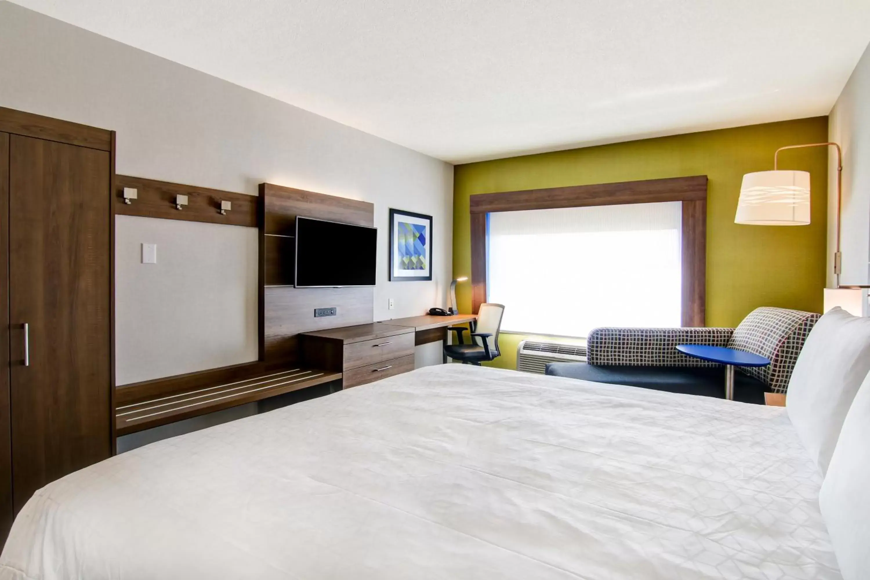 Photo of the whole room in Holiday Inn Express Hotel & Suites Toronto - Markham, an IHG Hotel