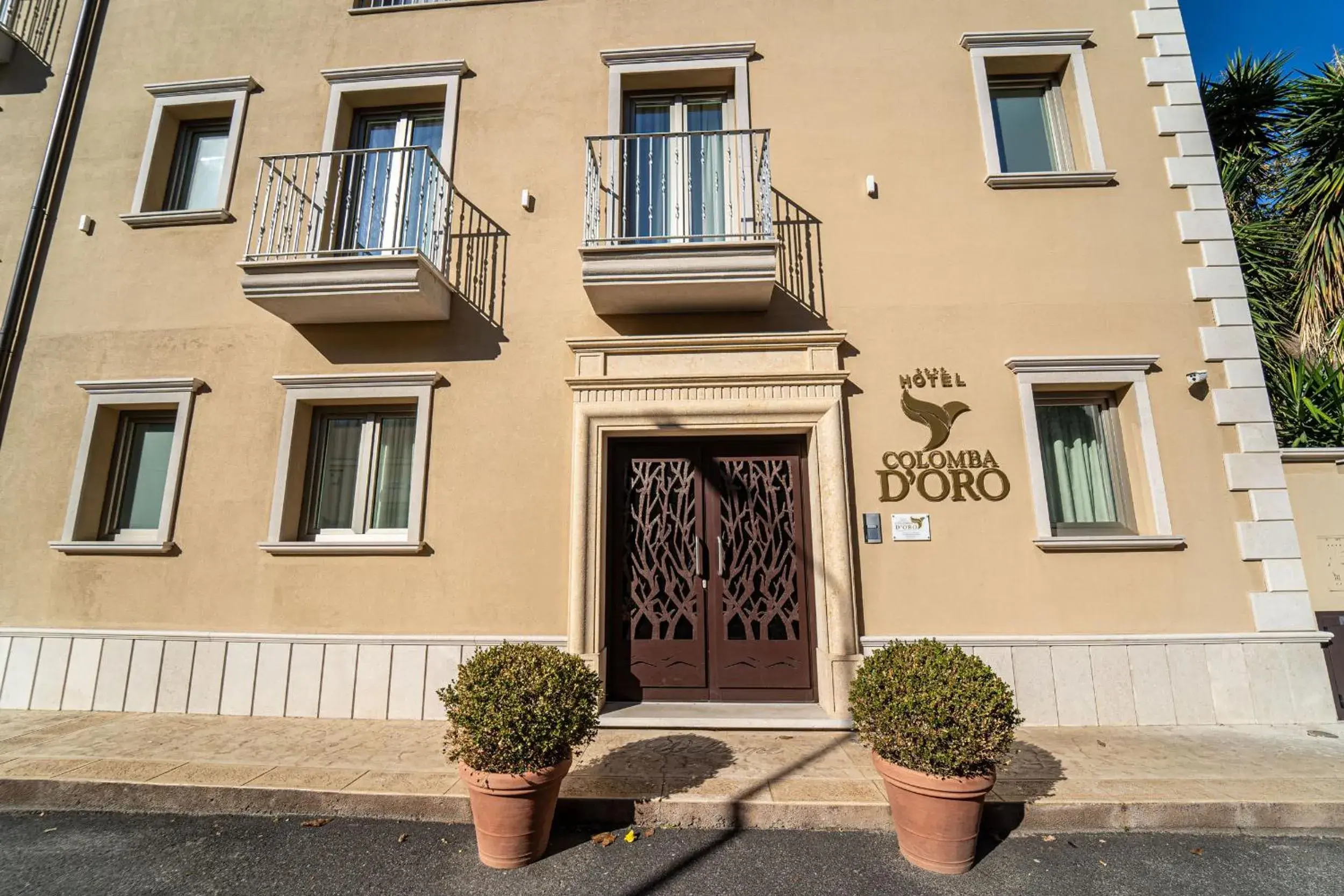 Facade/entrance in Hotel Colomba D'Oro