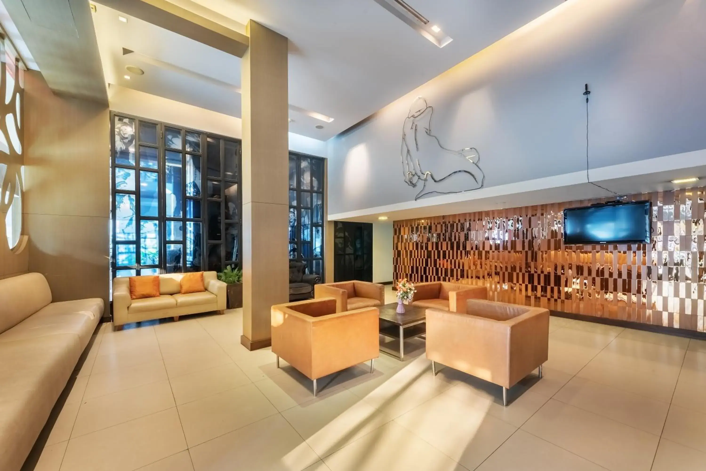 Lobby/Reception in M2 de Bangkok Hotel (SHA Plus)