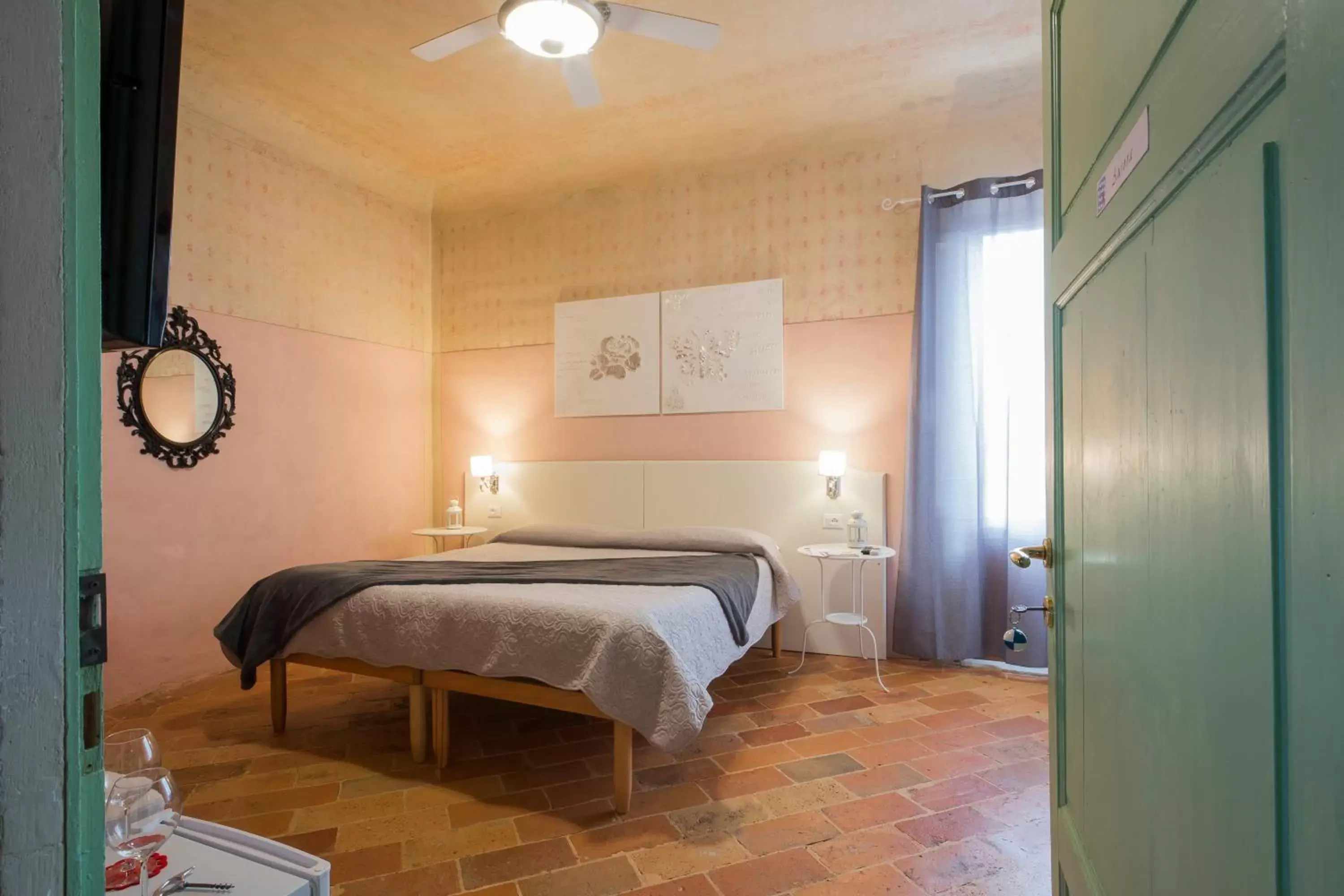 Photo of the whole room, Bed in Villa Sant’Andrea