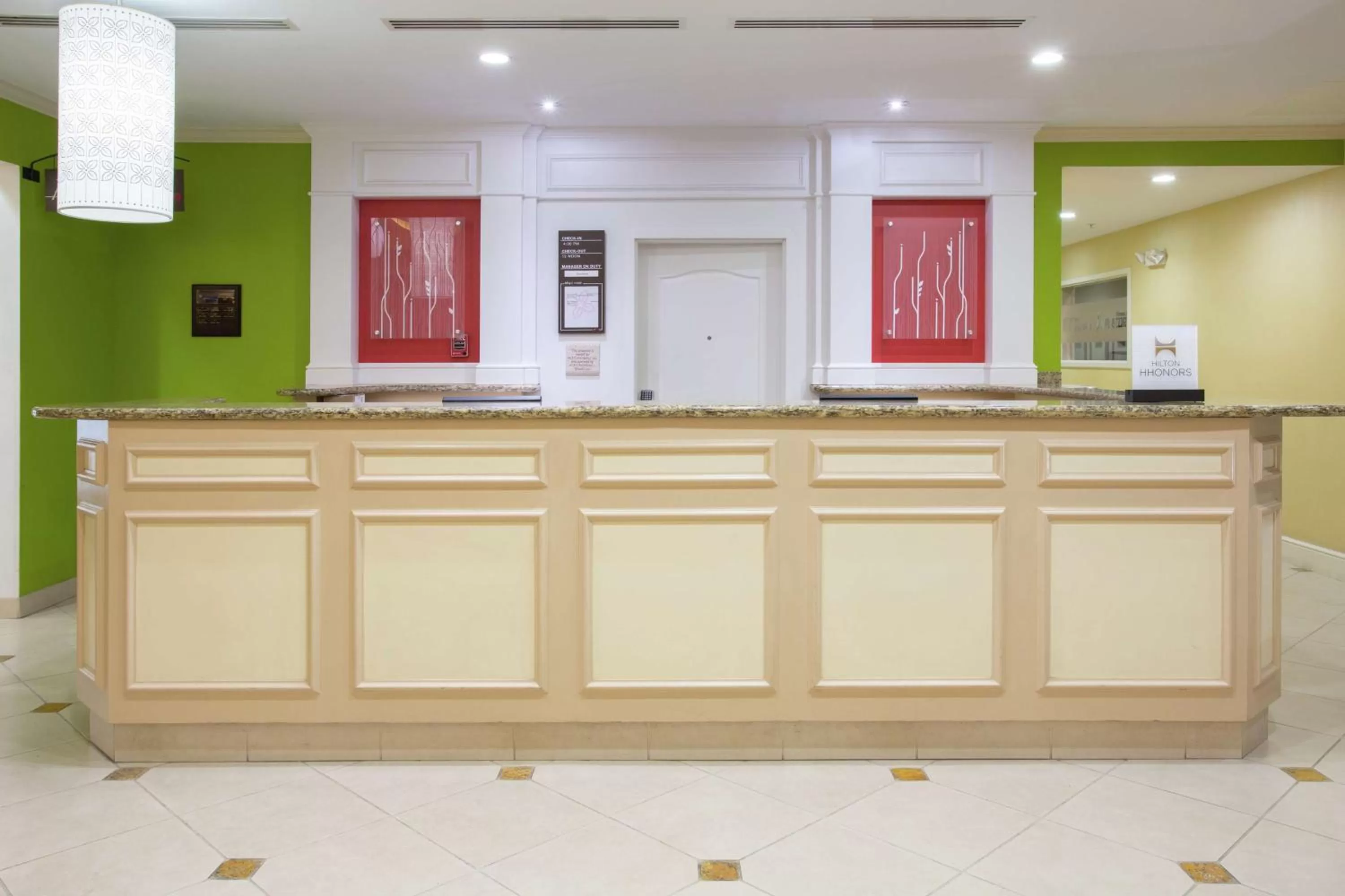 Lobby or reception in Hilton Garden Inn Phoenix/Avondale