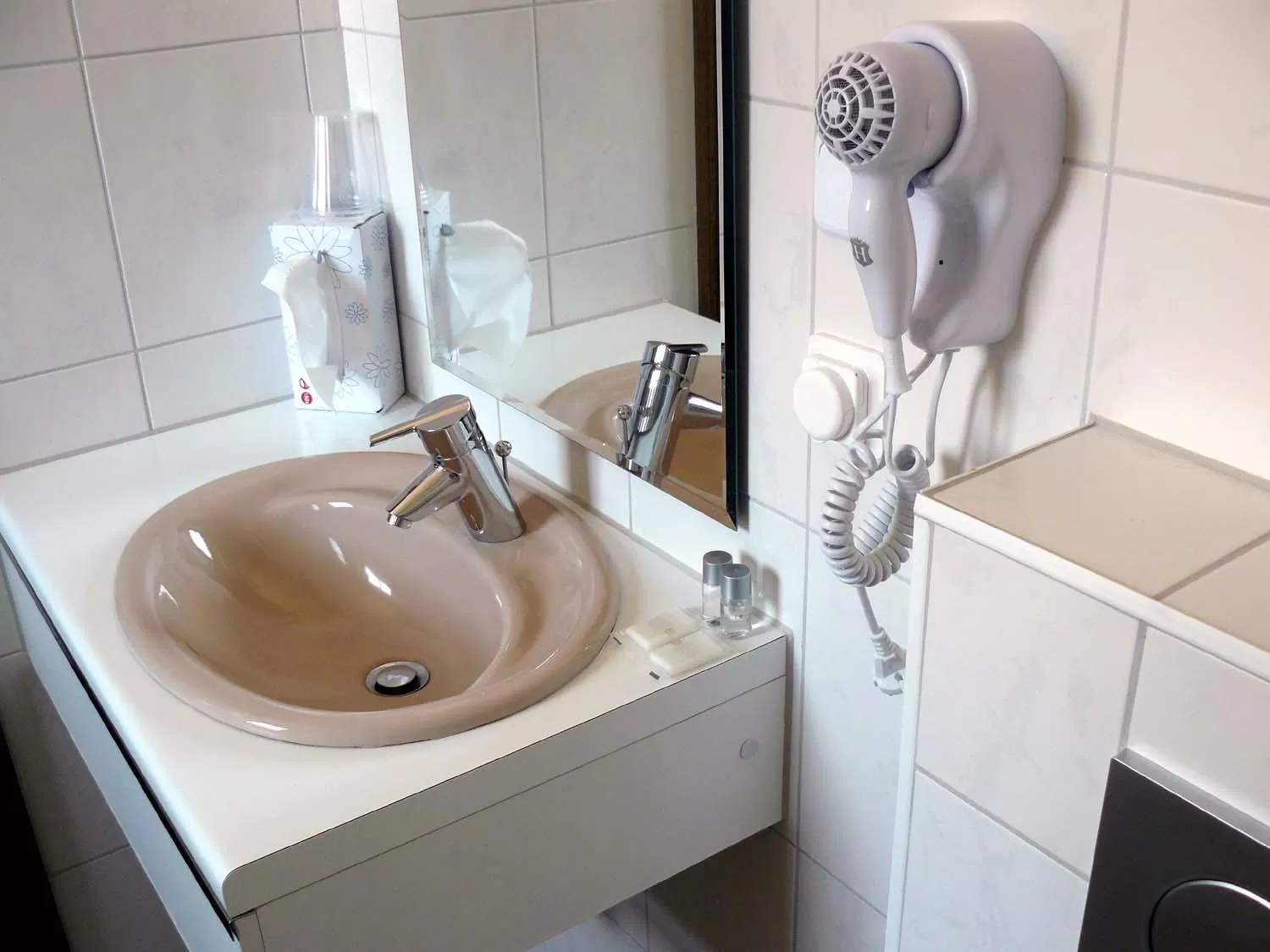 Toilet in Hotel-Restaurant Zur Kanne