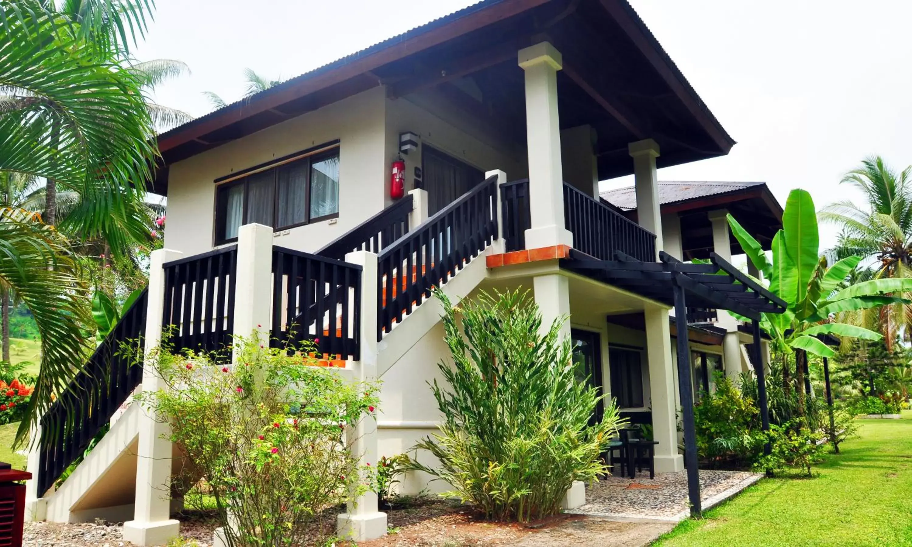 Property building in Warwick Le Lagon Resort & Spa, Vanuatu Property building in Warwick Le Lagon Resort & Spa, Vanuatu