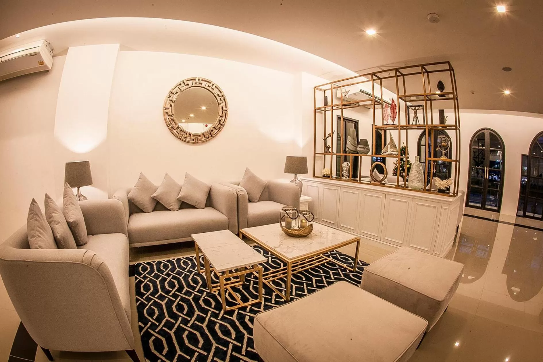 Lobby or reception in The Seens Hotel