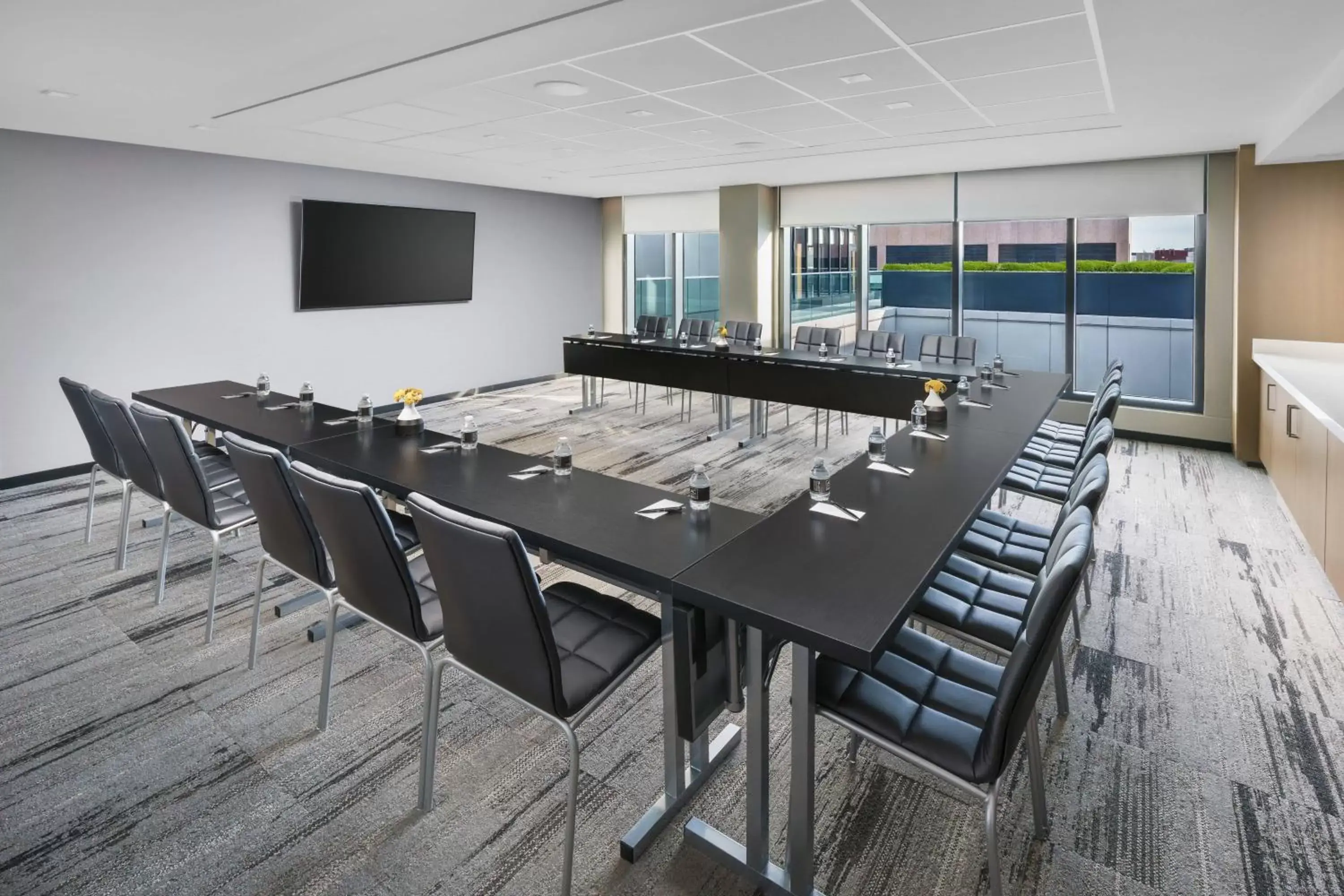 Meeting/conference room in AC Hotel by Marriott Washington DC Downtown