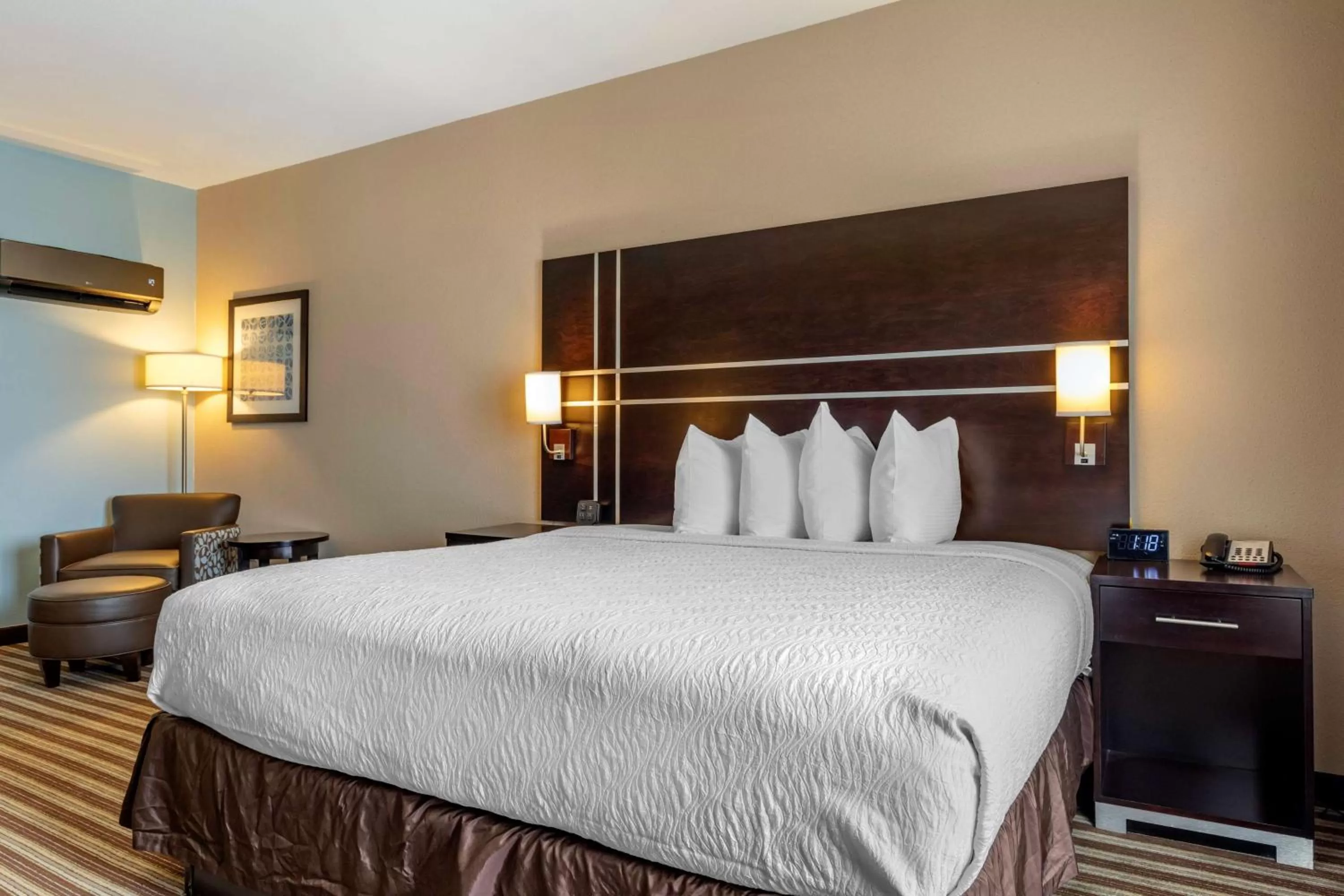 Bedroom, Bed in Best Western Plus North Odessa Inn & Suites