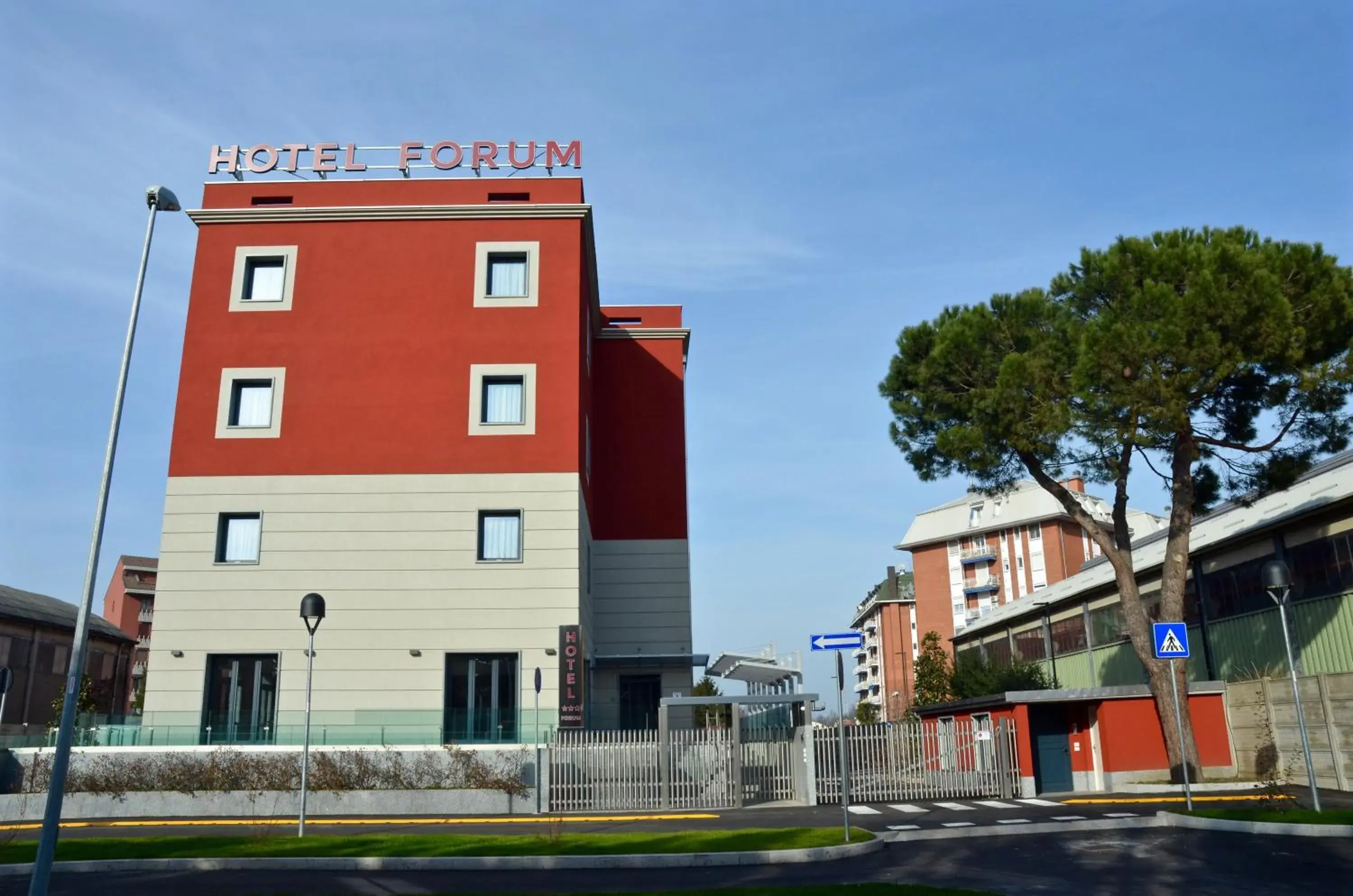 Property building in Hotel Forum