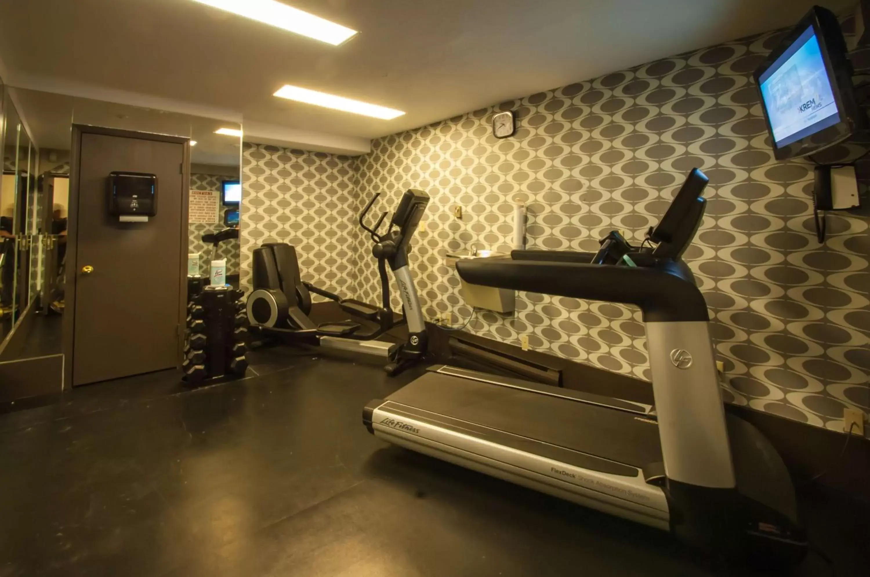 Fitness centre/facilities in Best Western Airport Inn