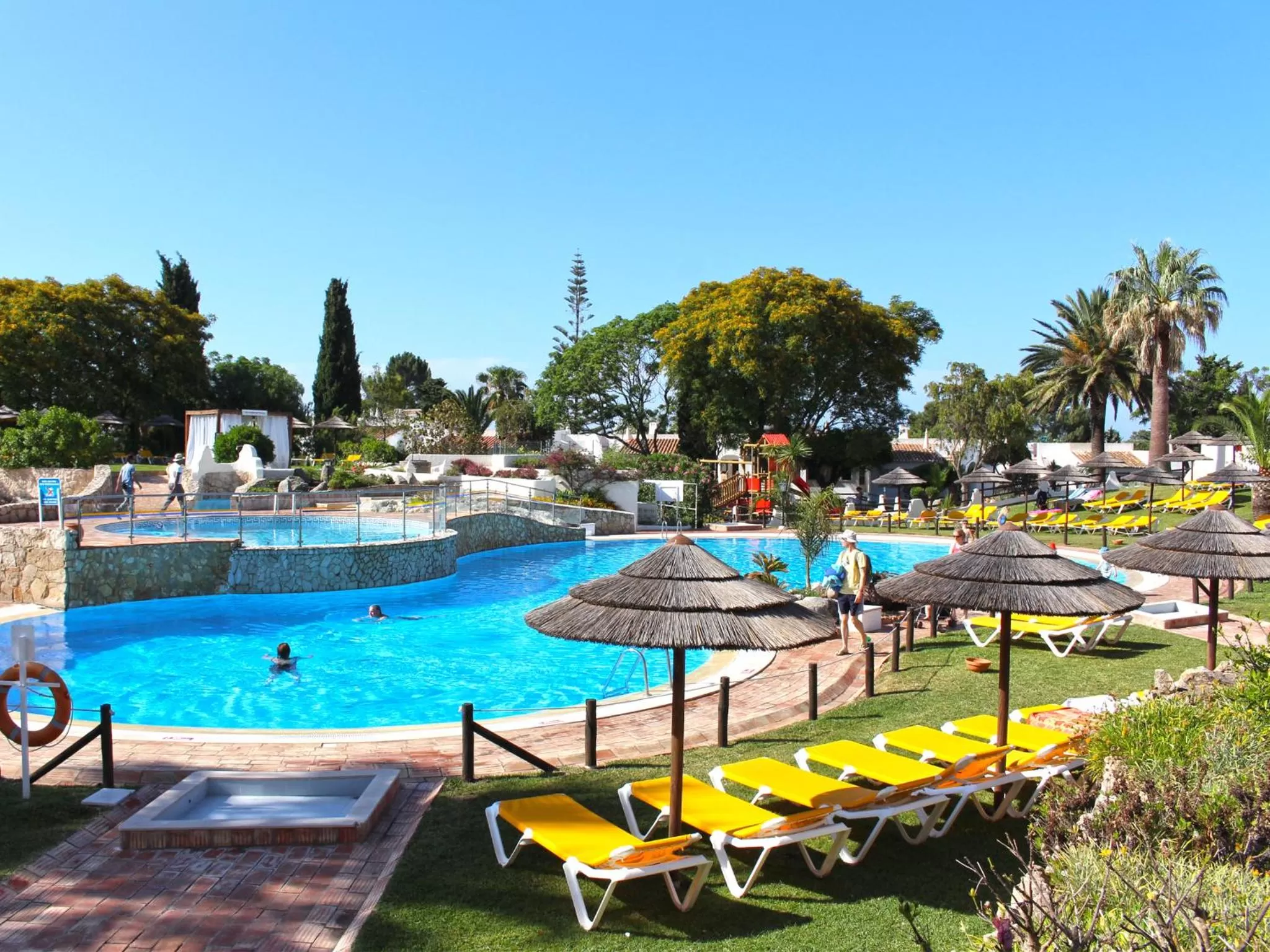 Day in Rocha Brava Village Resort