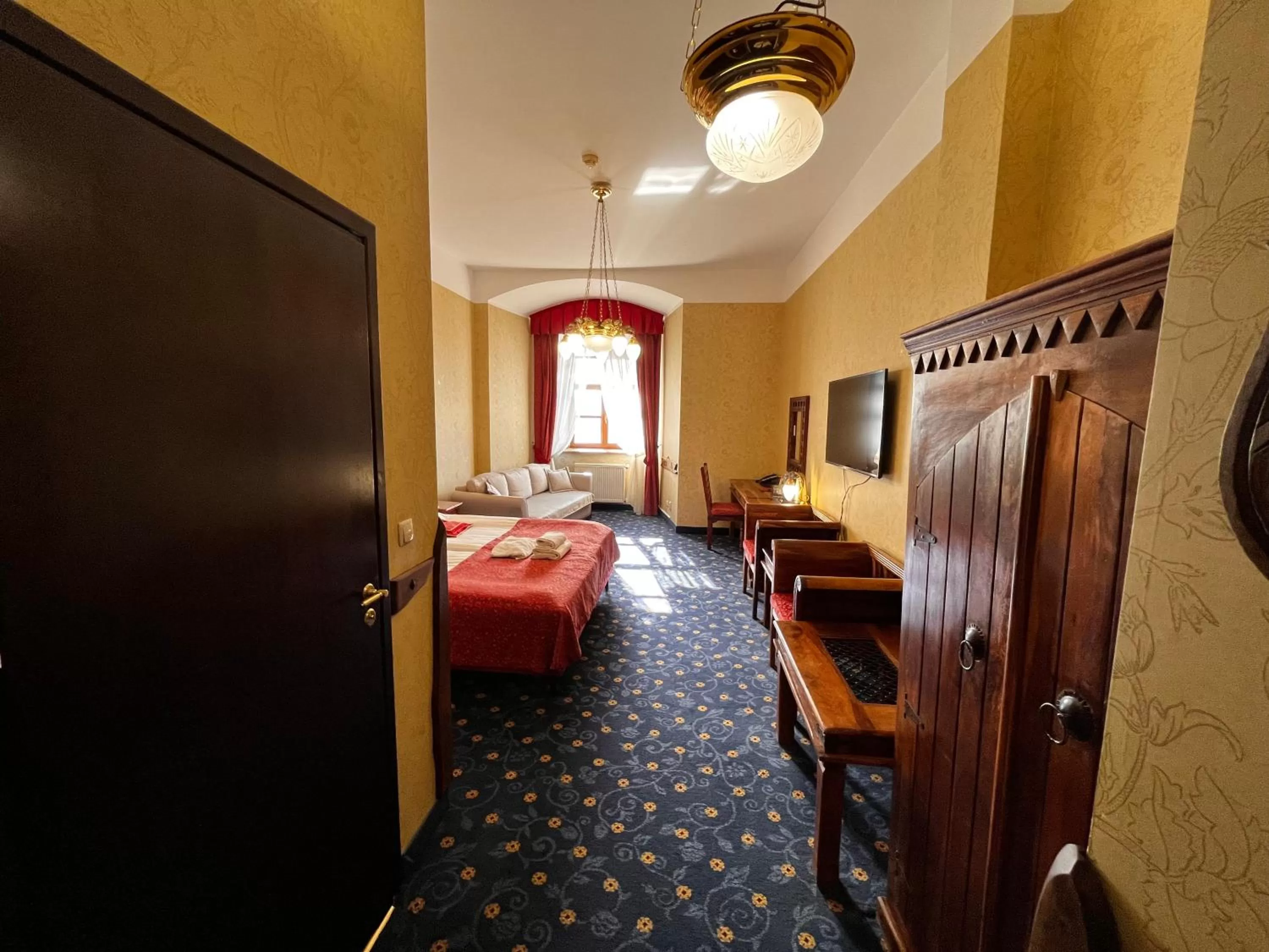 Photo of the whole room, Bed in Hotel Zamek Ryn