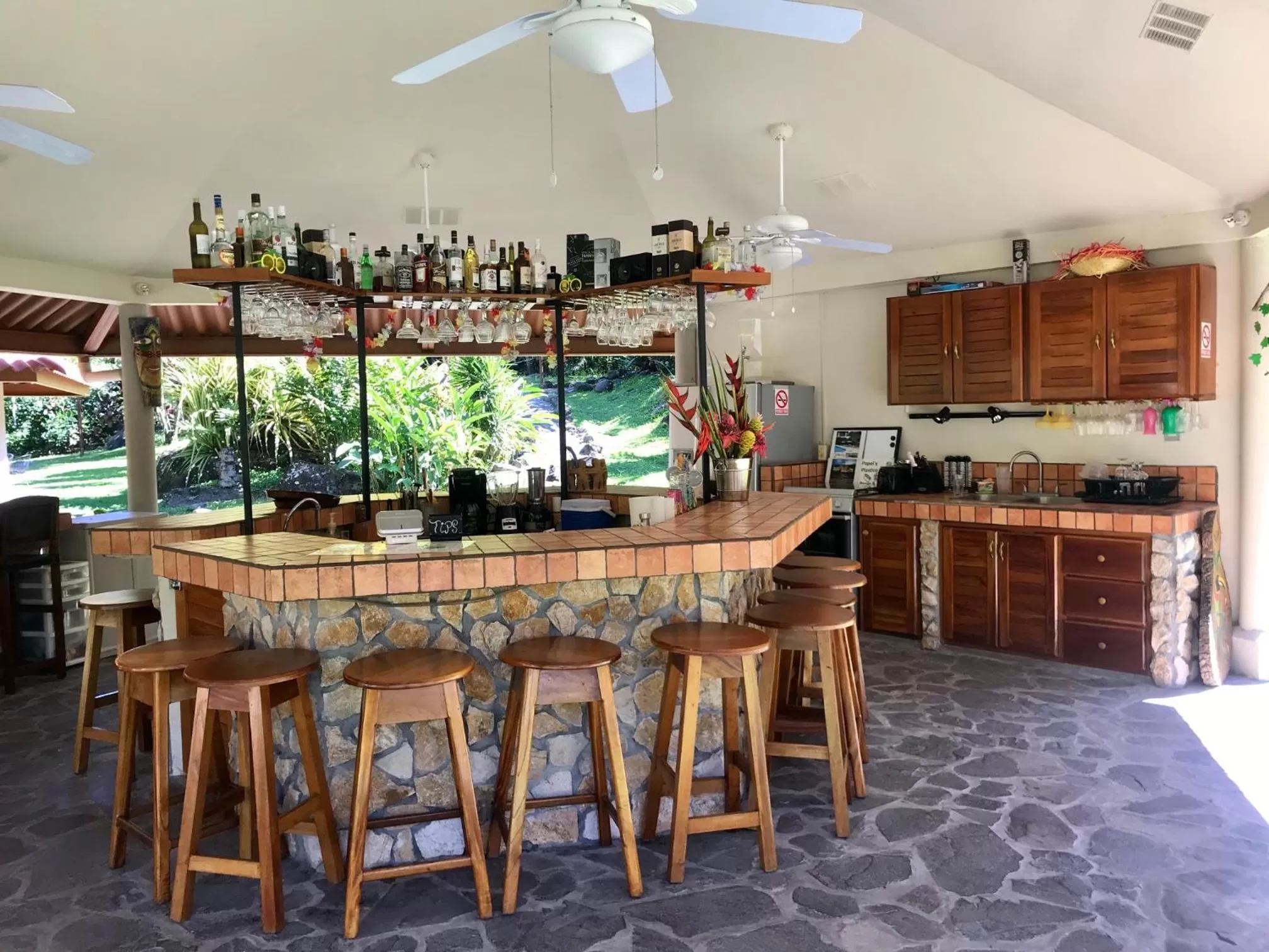 Lounge or bar in Cabanas Rio Encantado