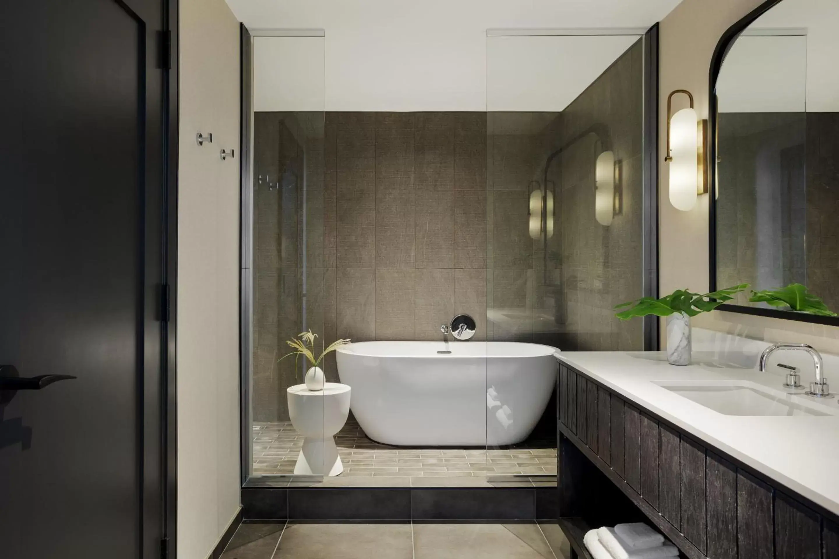 Photo of the whole room, Bathroom in Kimpton Shane Atlanta, an IHG Hotel