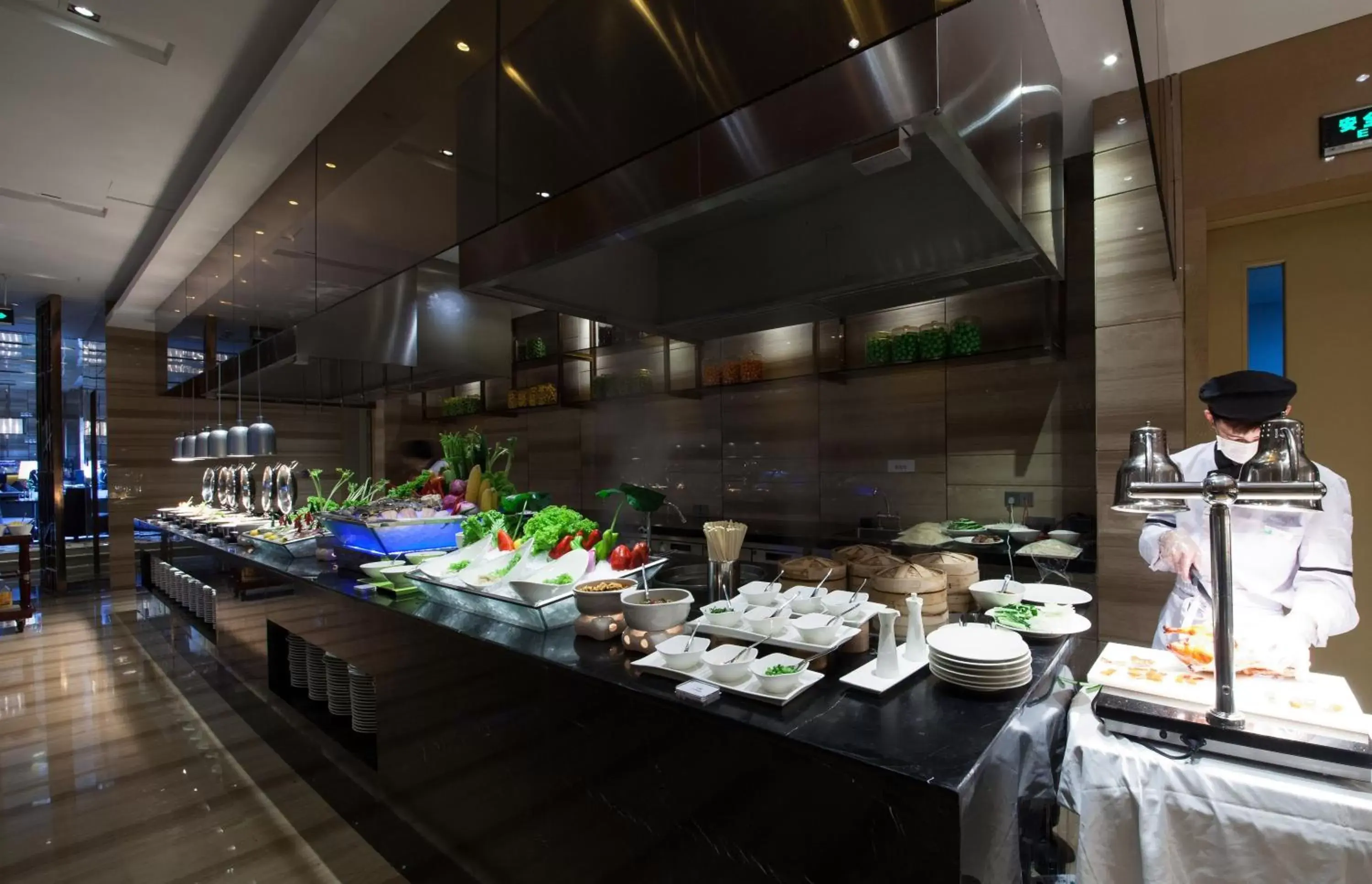 Restaurant/Places to Eat in Holiday Inn Chengdu Oriental Plaza, an IHG Hotel