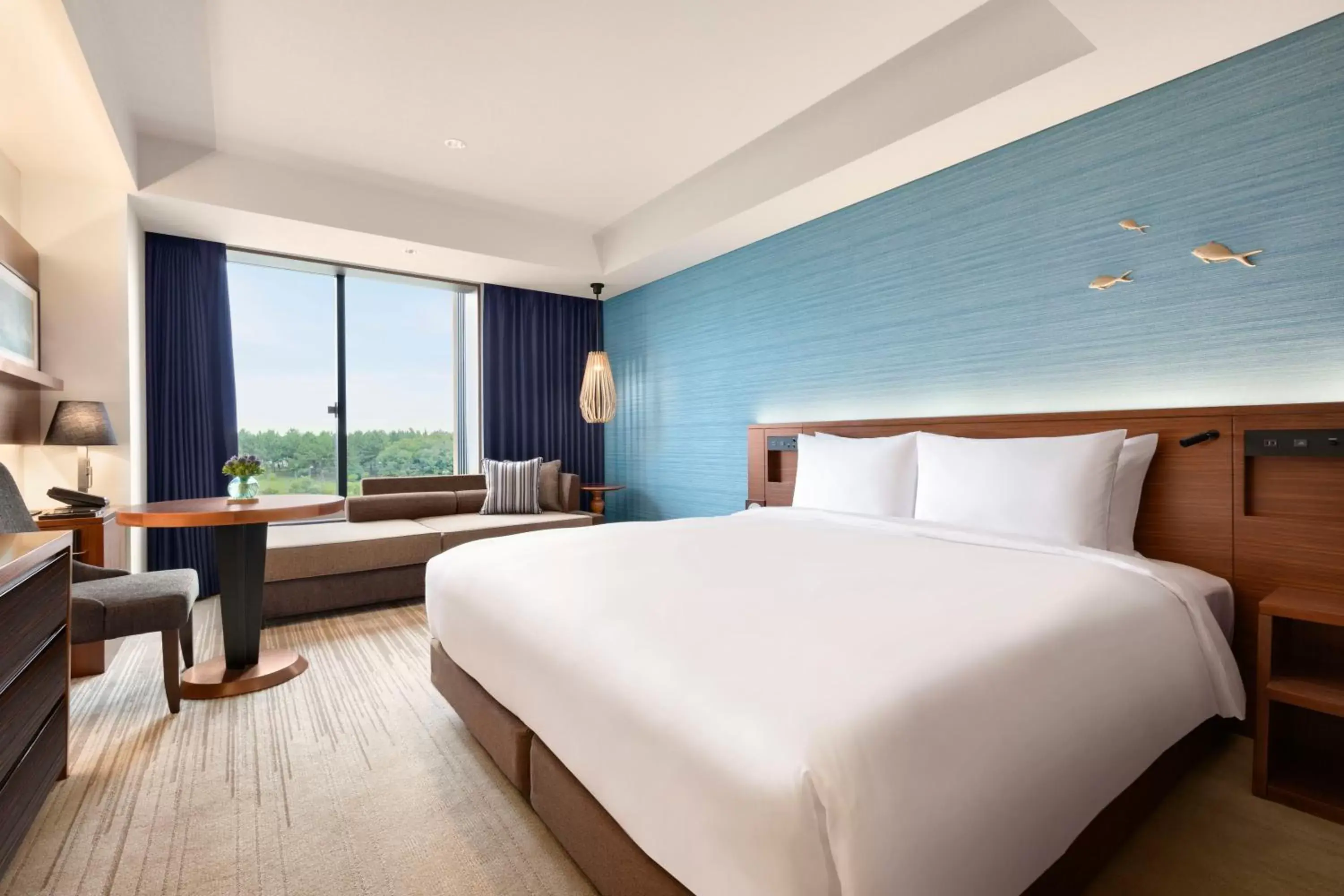 Deluxe King Room in Hyatt Regency Tokyo Bay Deluxe King Room in Hyatt Regency Tokyo Bay