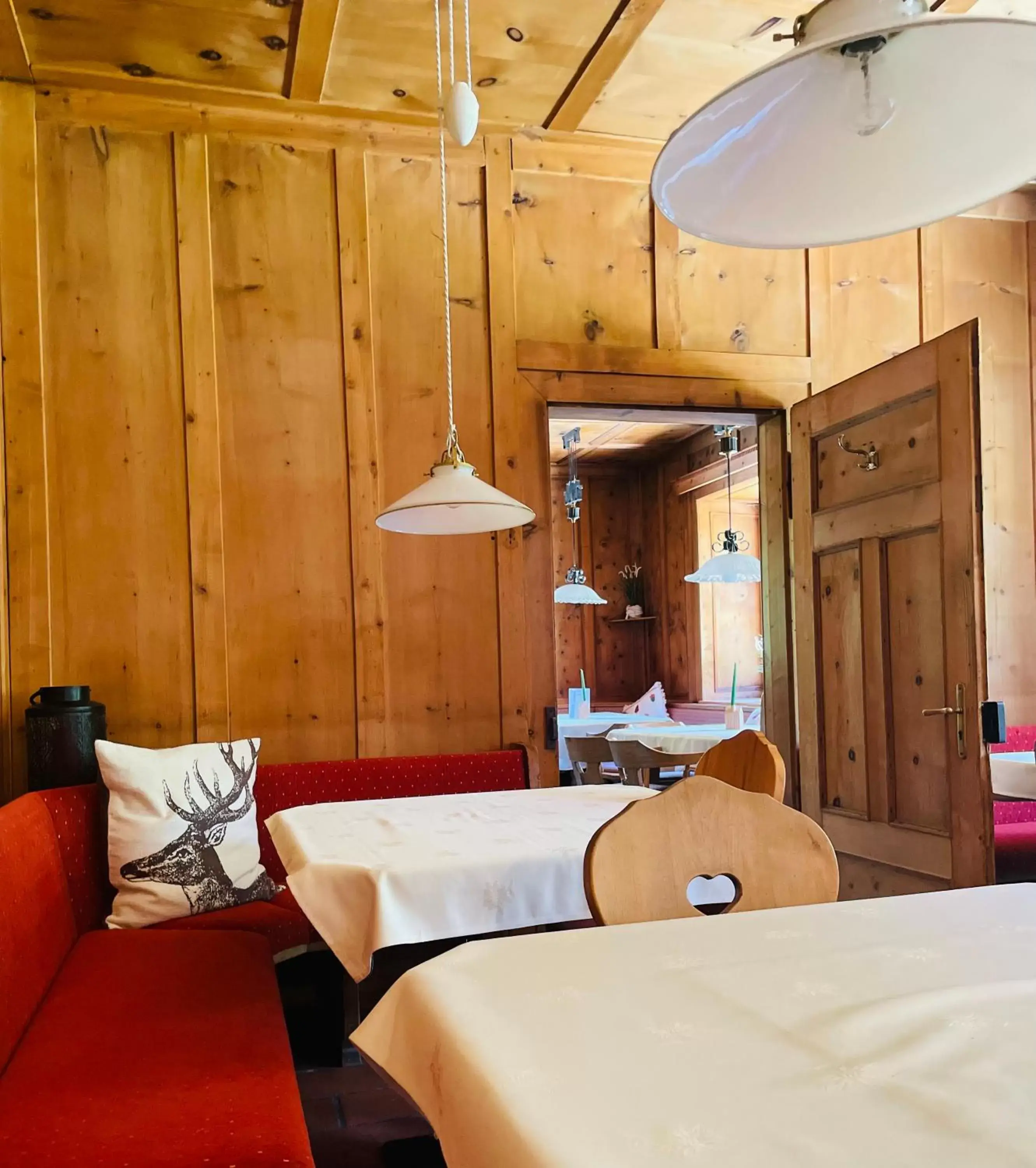 Lounge or bar, Bed in Pension Dangl - Glacier Rock