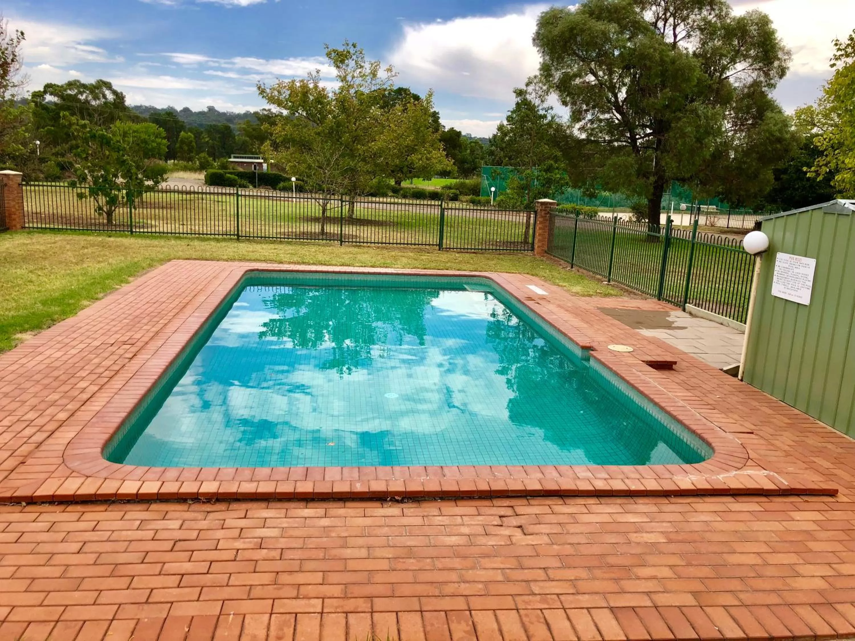 Natural landscape in Golfview Motor Inn