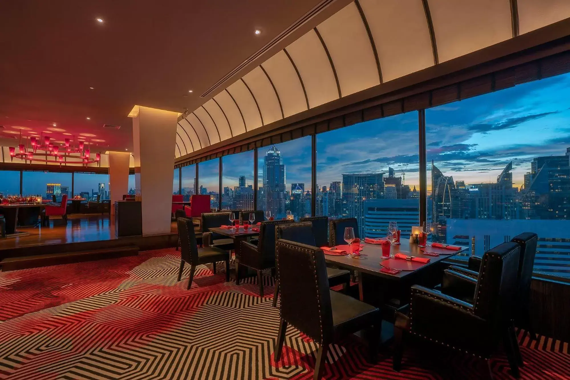 Restaurant/places to eat in The Landmark Bangkok Restaurant/places to eat in The Landmark Bangkok