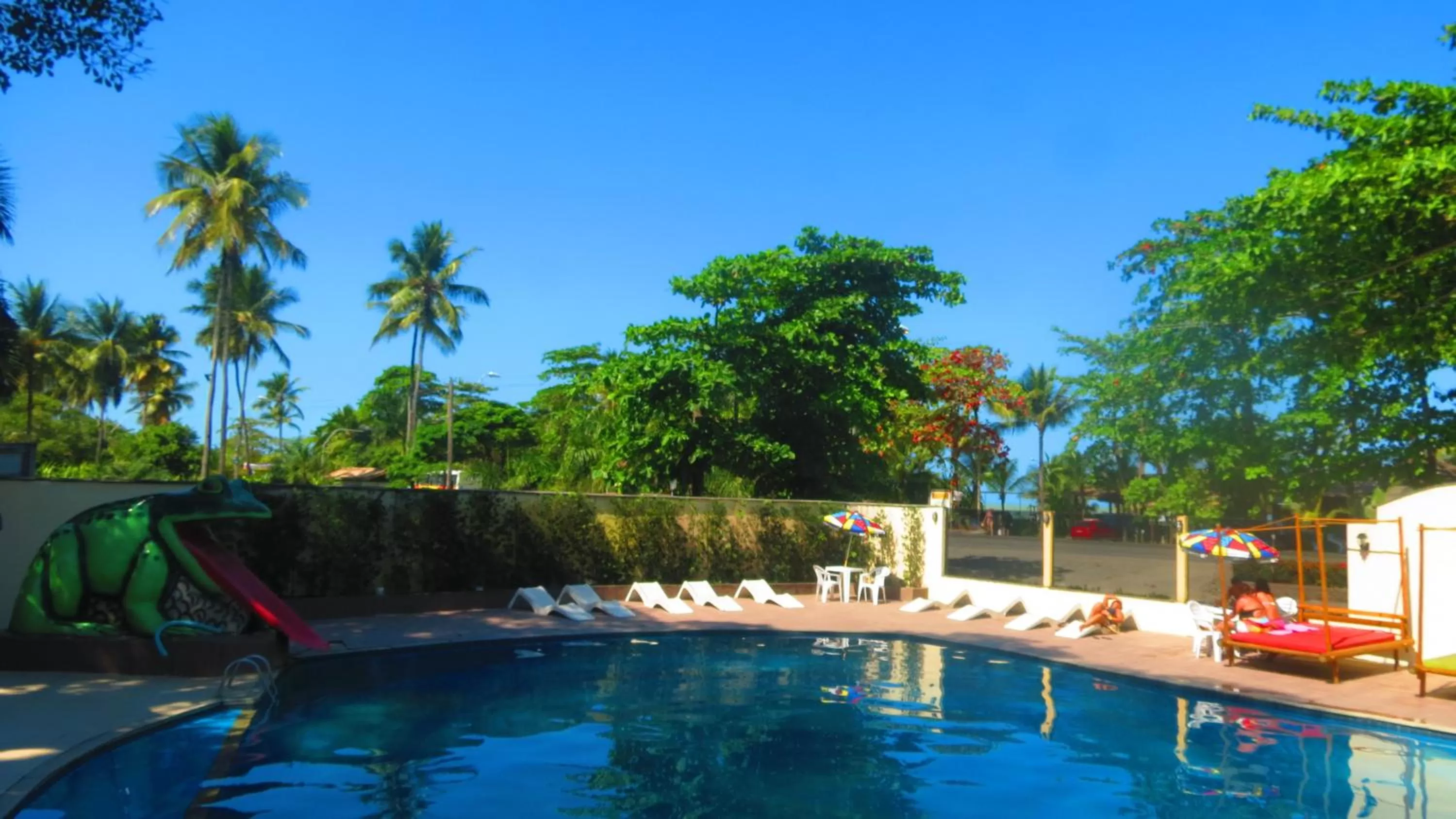 Swimming pool in Floral Inn Family