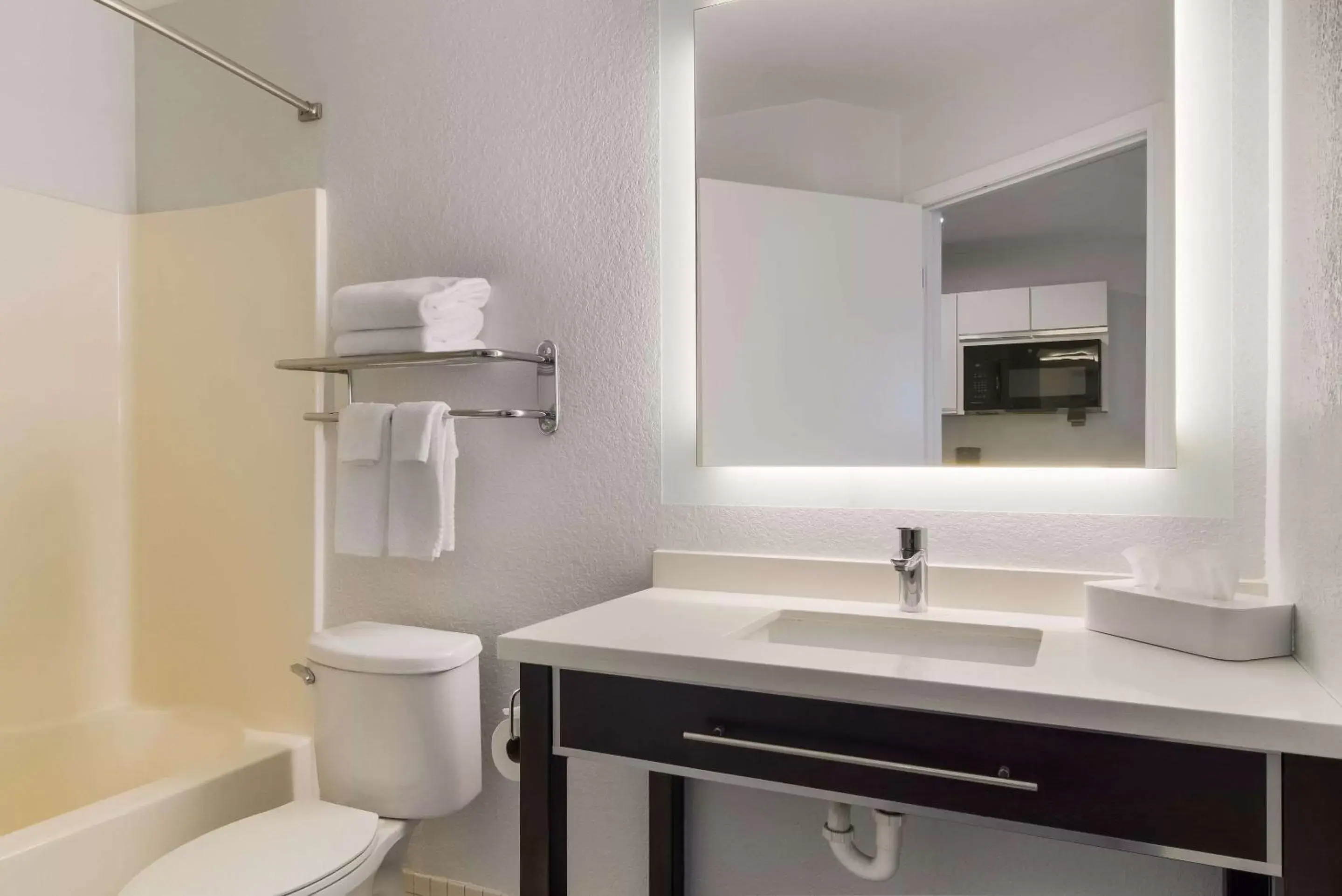 Bedroom, Bathroom in MainStay Suites Salt Lake City Fort Union