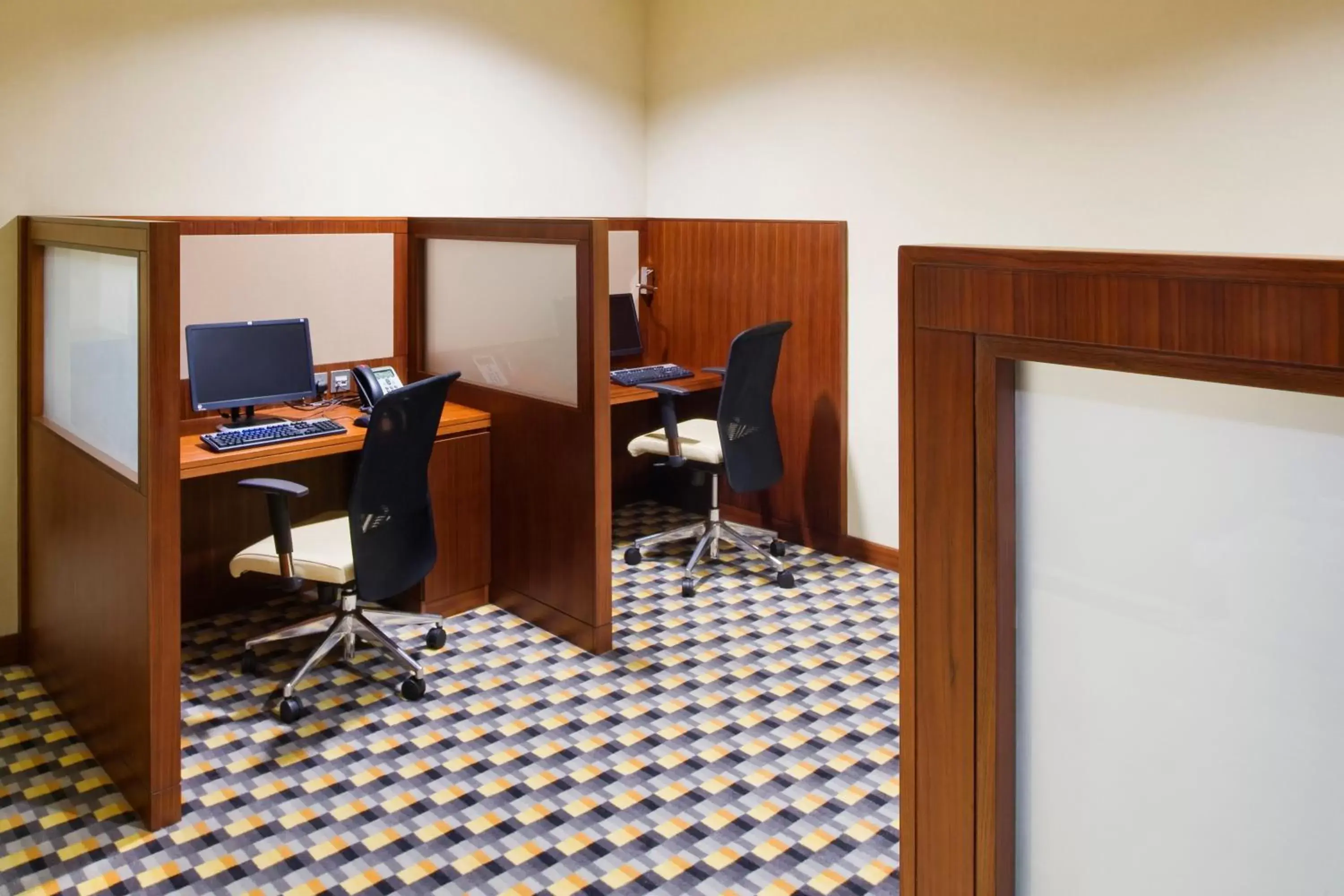 Other, Business Area/Conference Room in Crowne Plaza Sohar, an IHG Hotel