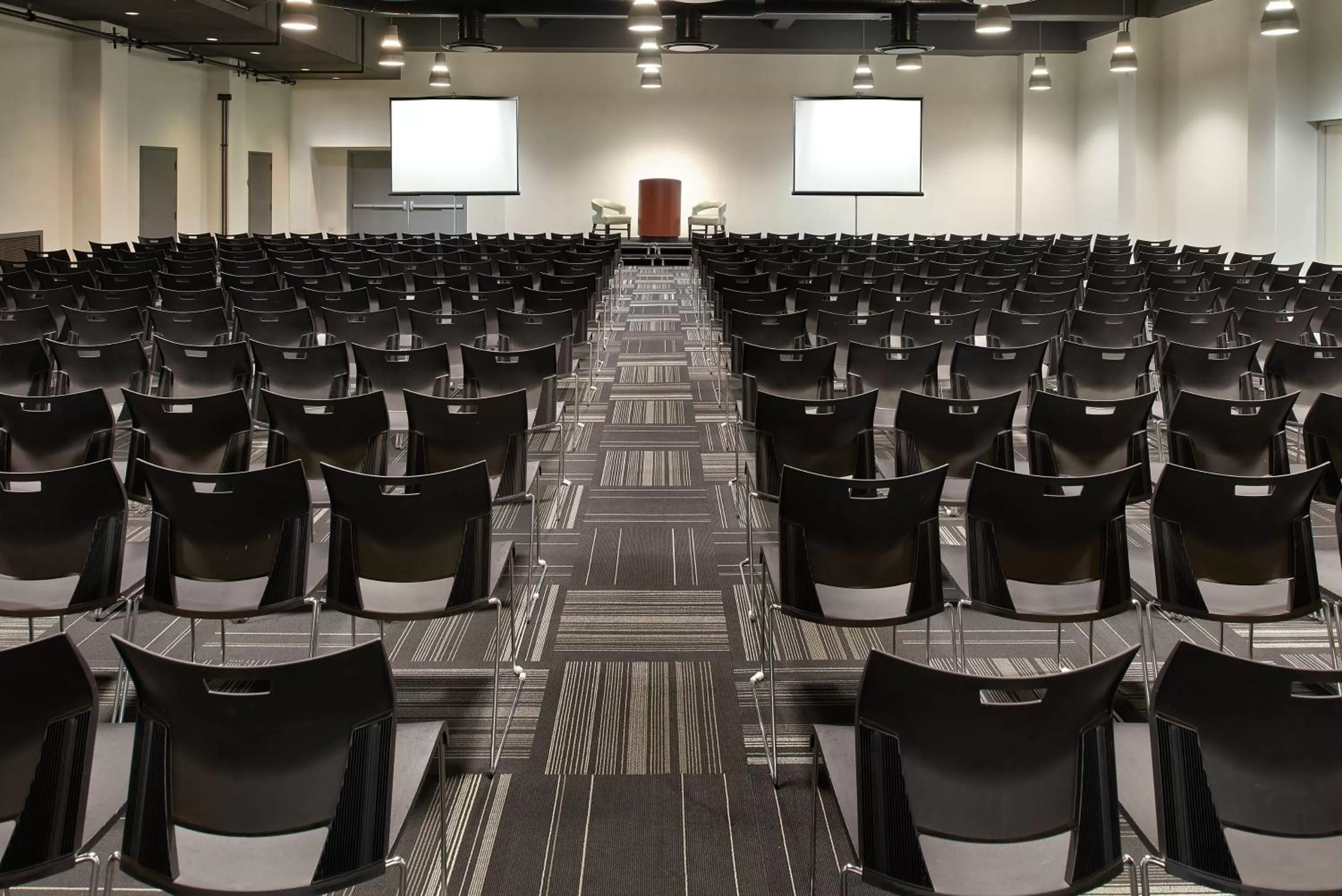 Business facilities in Revere Hotel Boston Common