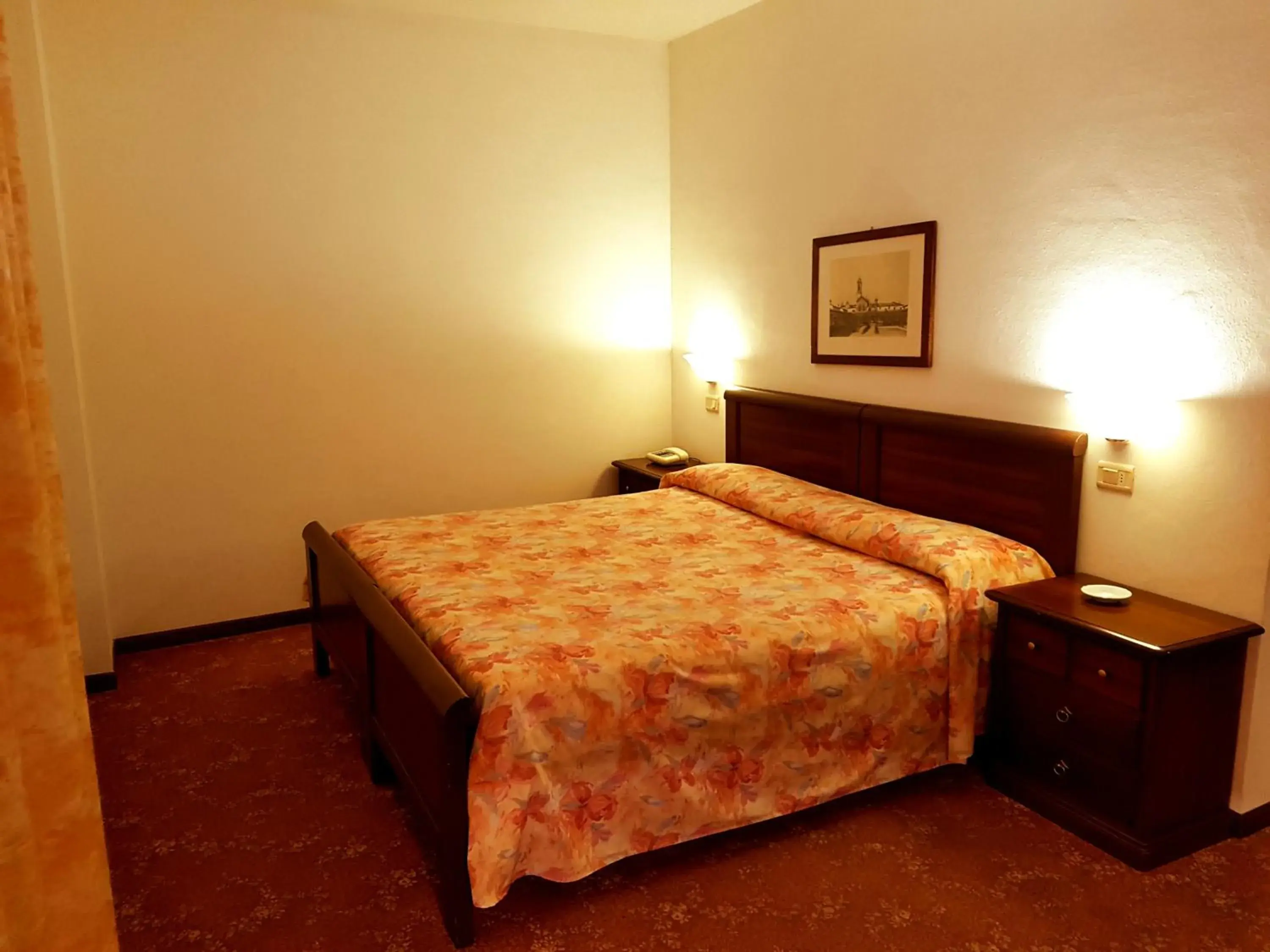 Facility for disabled guests, Bed in Villa Nencini