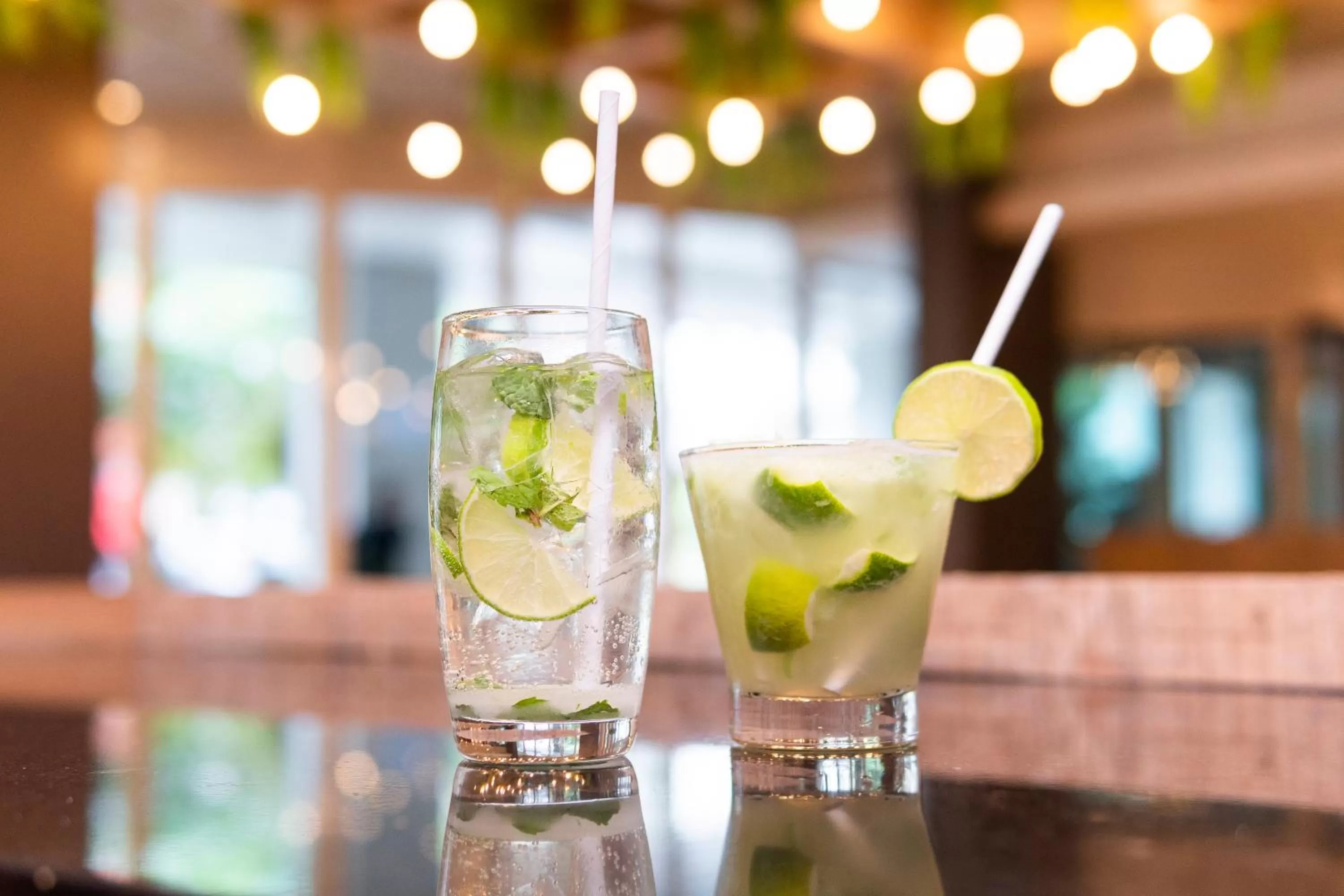 Lounge or bar in ibis Porto Alegre Moinhos de Vento