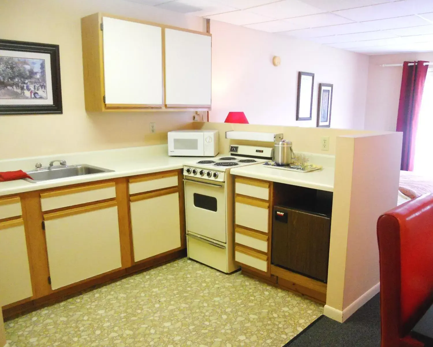 Junior Suite in Vinehurst Inn & Suites Junior Suite in Vinehurst Inn & Suites