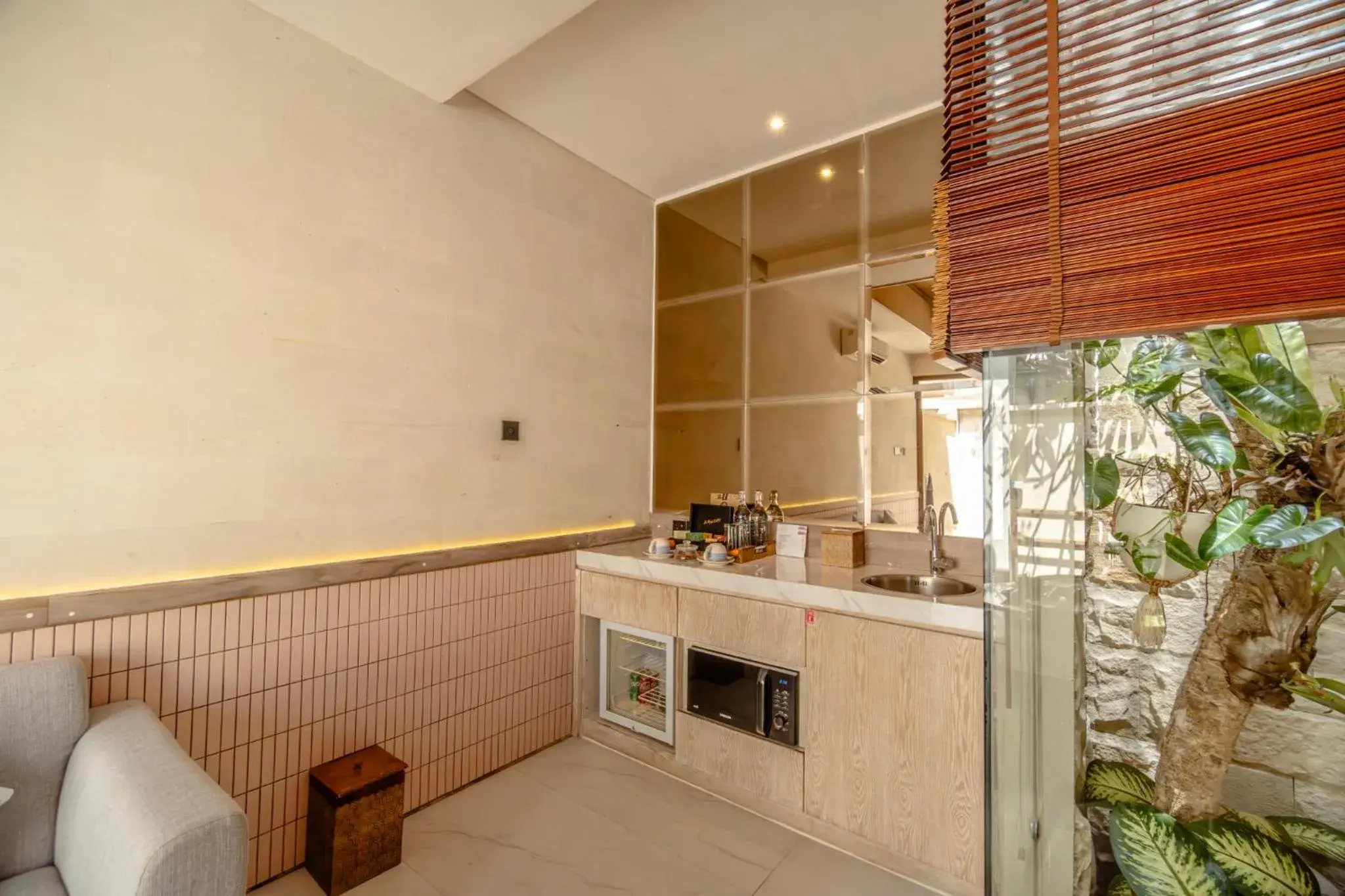 Area and facilities, Kitchen/Kitchenette in La Vie Villa Seminyak by Ini Vie Hospitality