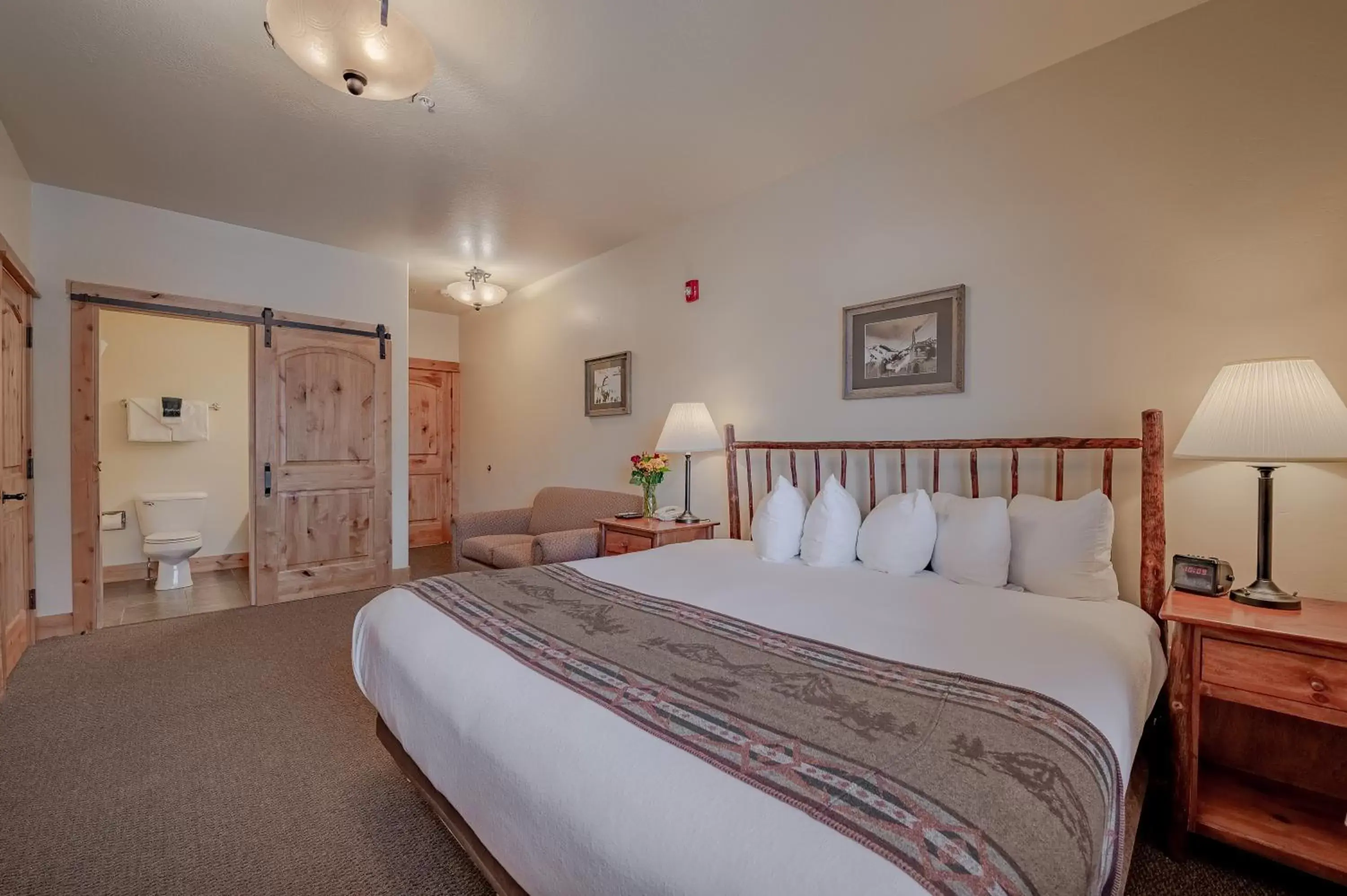 Photo of the whole room, Bed in Cowboy Village Resort