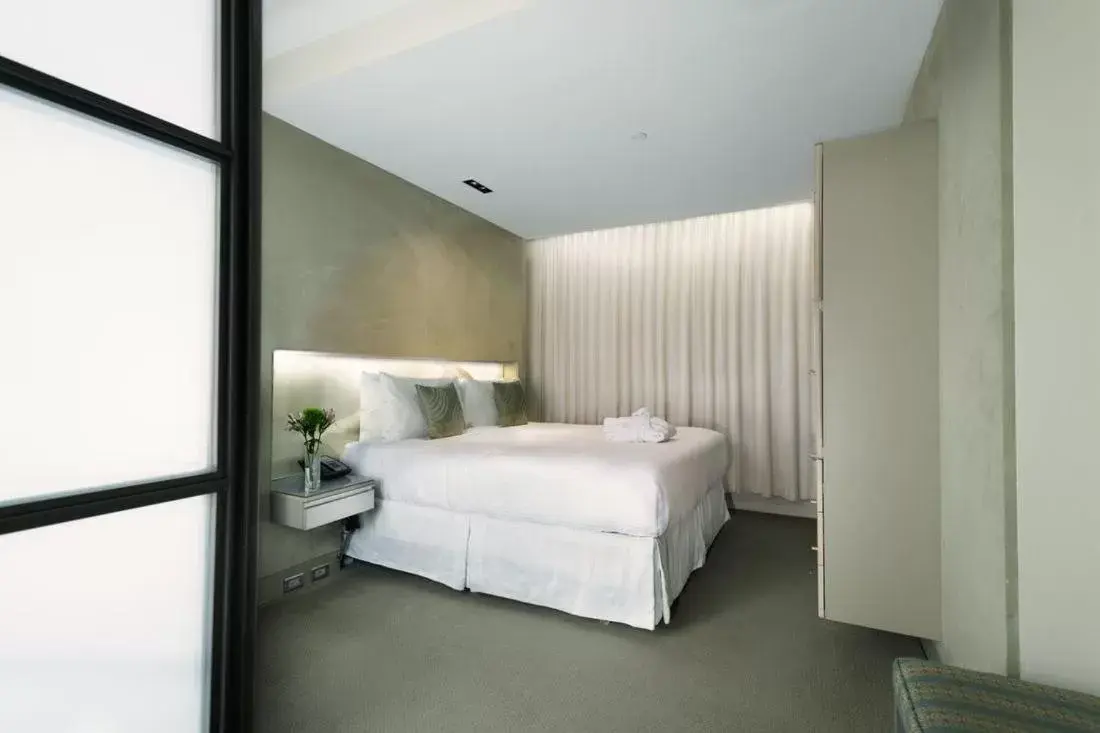 Bedroom, Bed in Shoreham Hotel