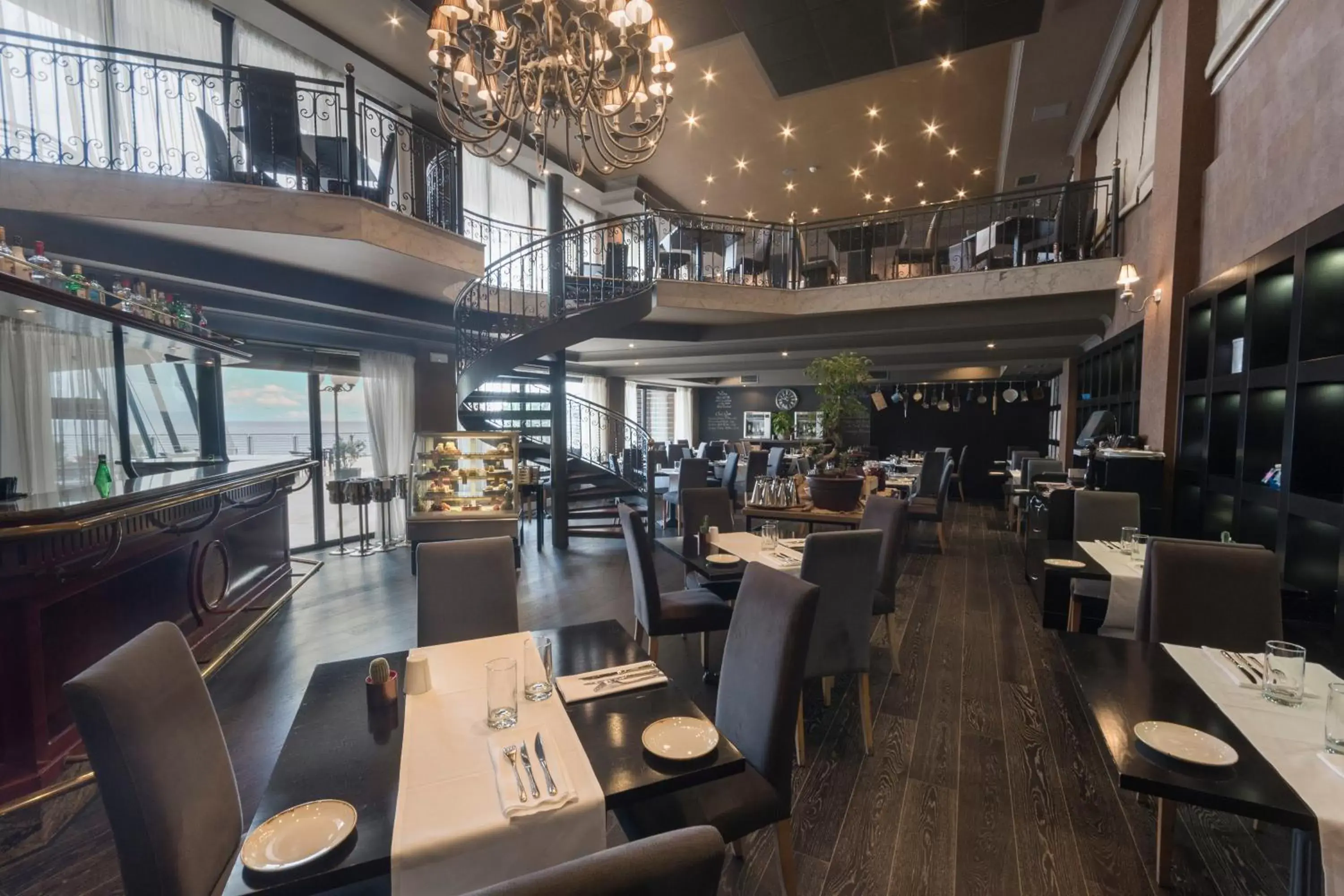 Restaurant/places to eat in Radisson Blu Resort, Malta St. Julian's Restaurant/places to eat in Radisson Blu Resort, Malta St. Julian's