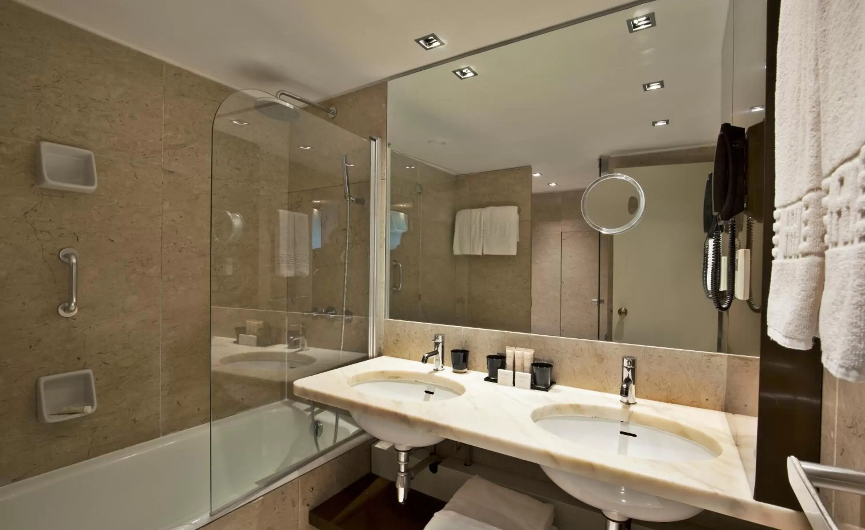 Toilet, Bathroom in Altis Grand Hotel