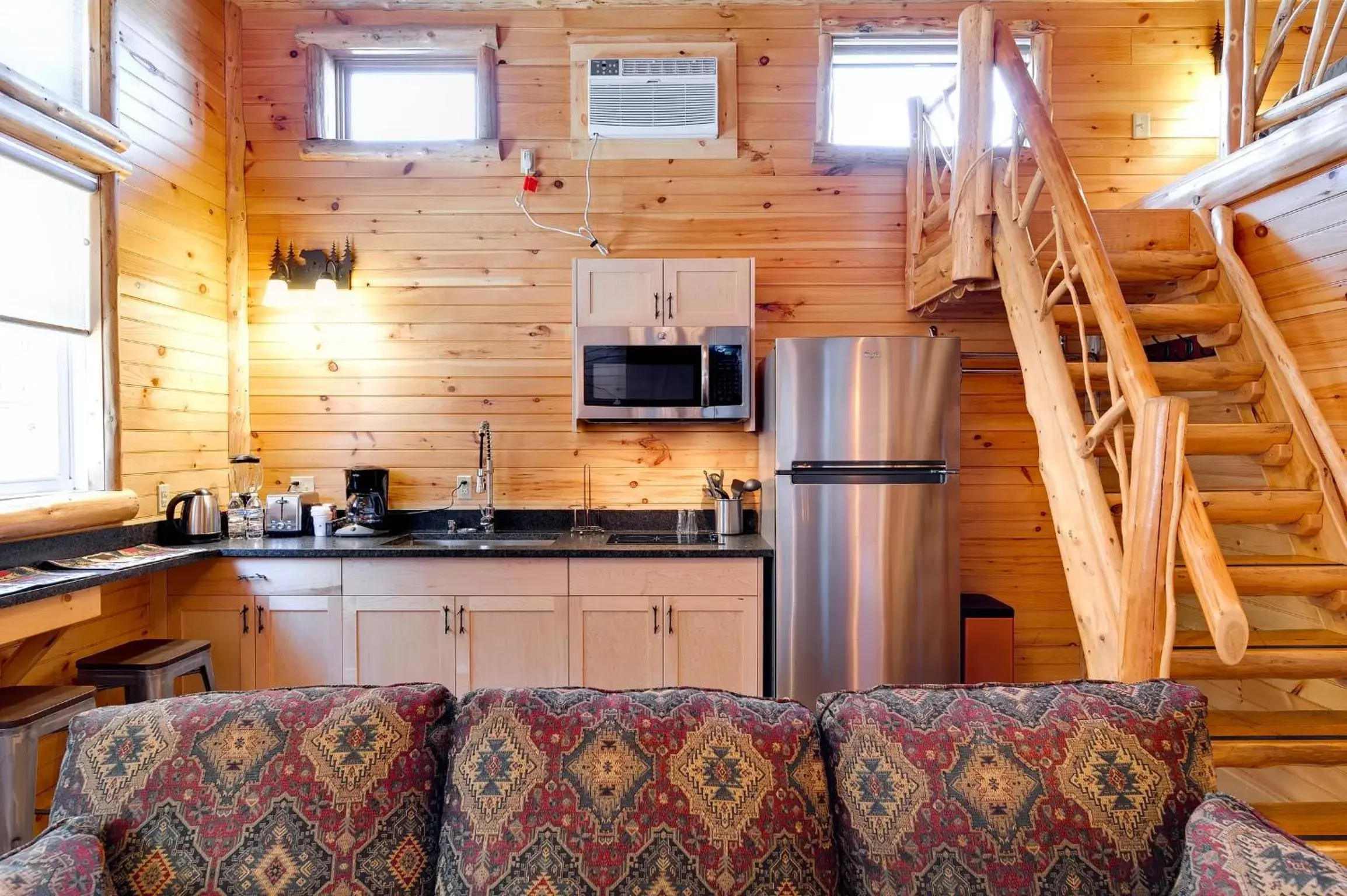 Kitchen or kitchenette, Kitchen/Kitchenette in Cobble Mountain Lodge