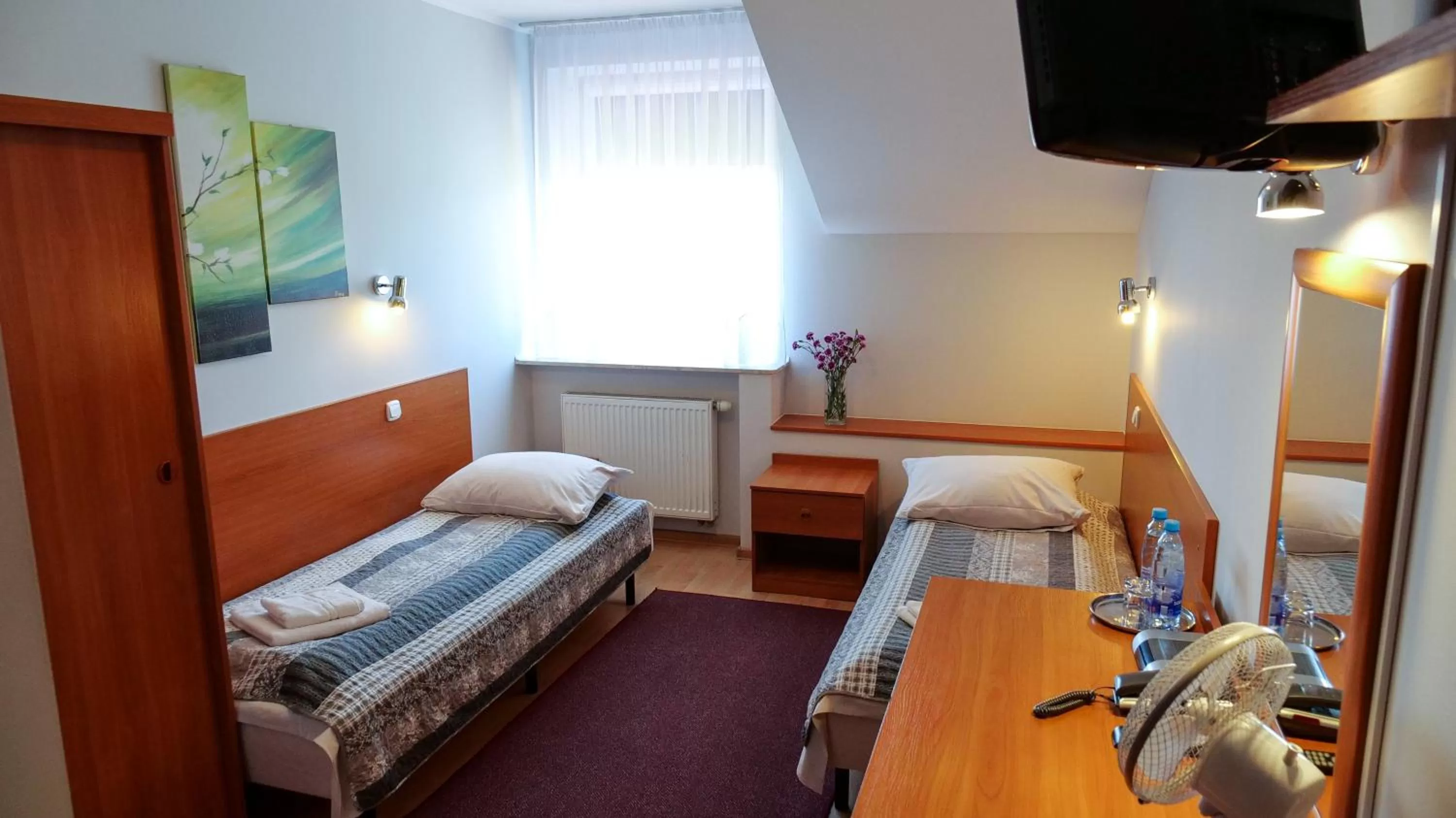 Standard Twin Room in Hotel Duet