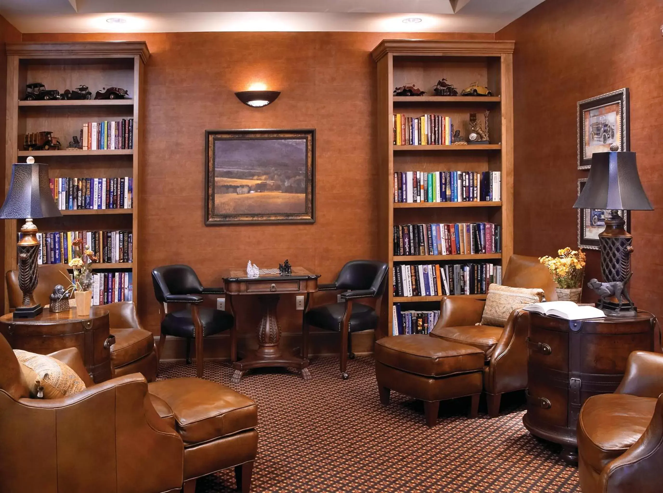 Library in ClubHouse Hotel Sioux Falls