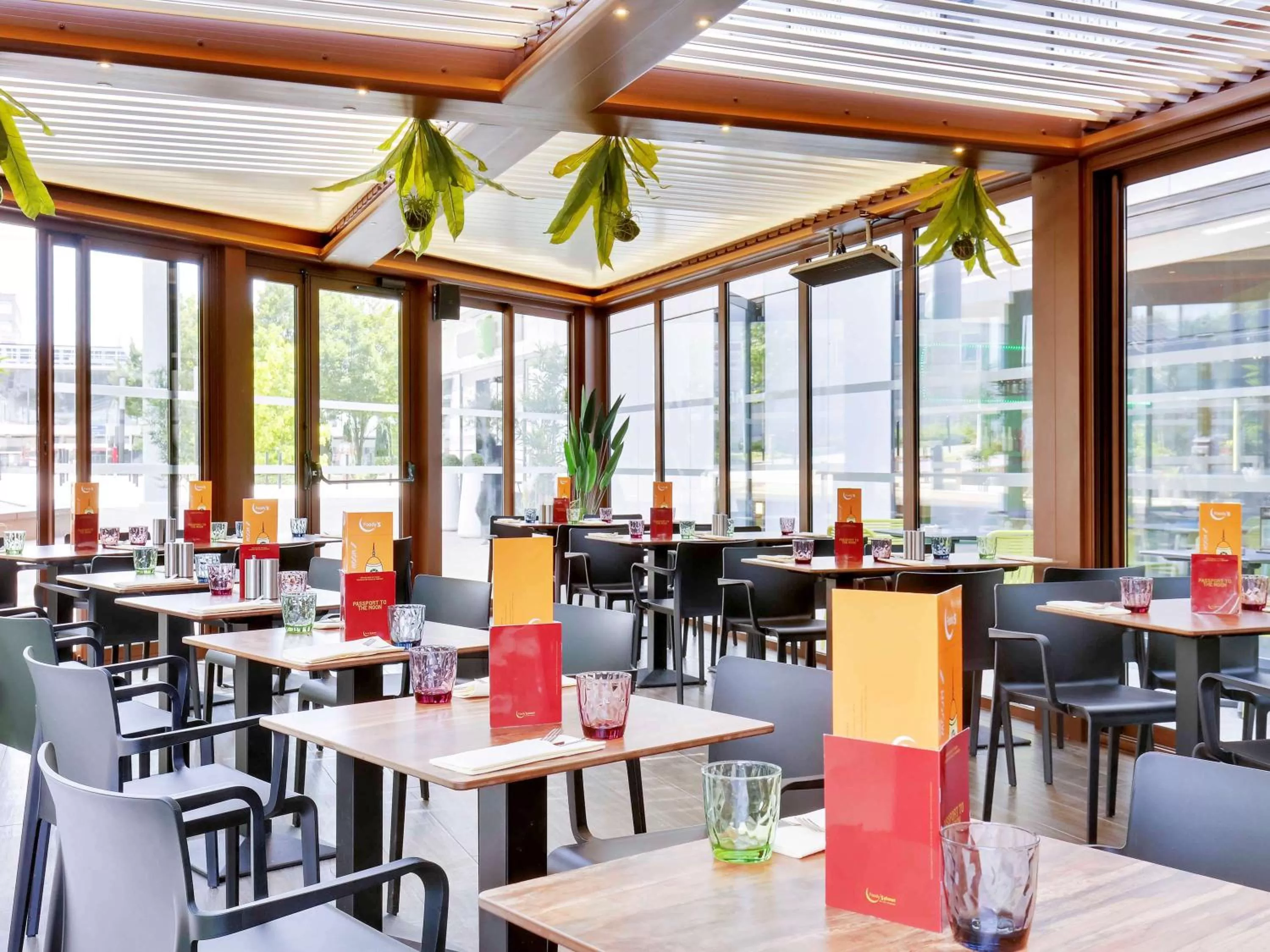 Restaurant/places to eat in ibis Styles Paris Charles de Gaulle Airport