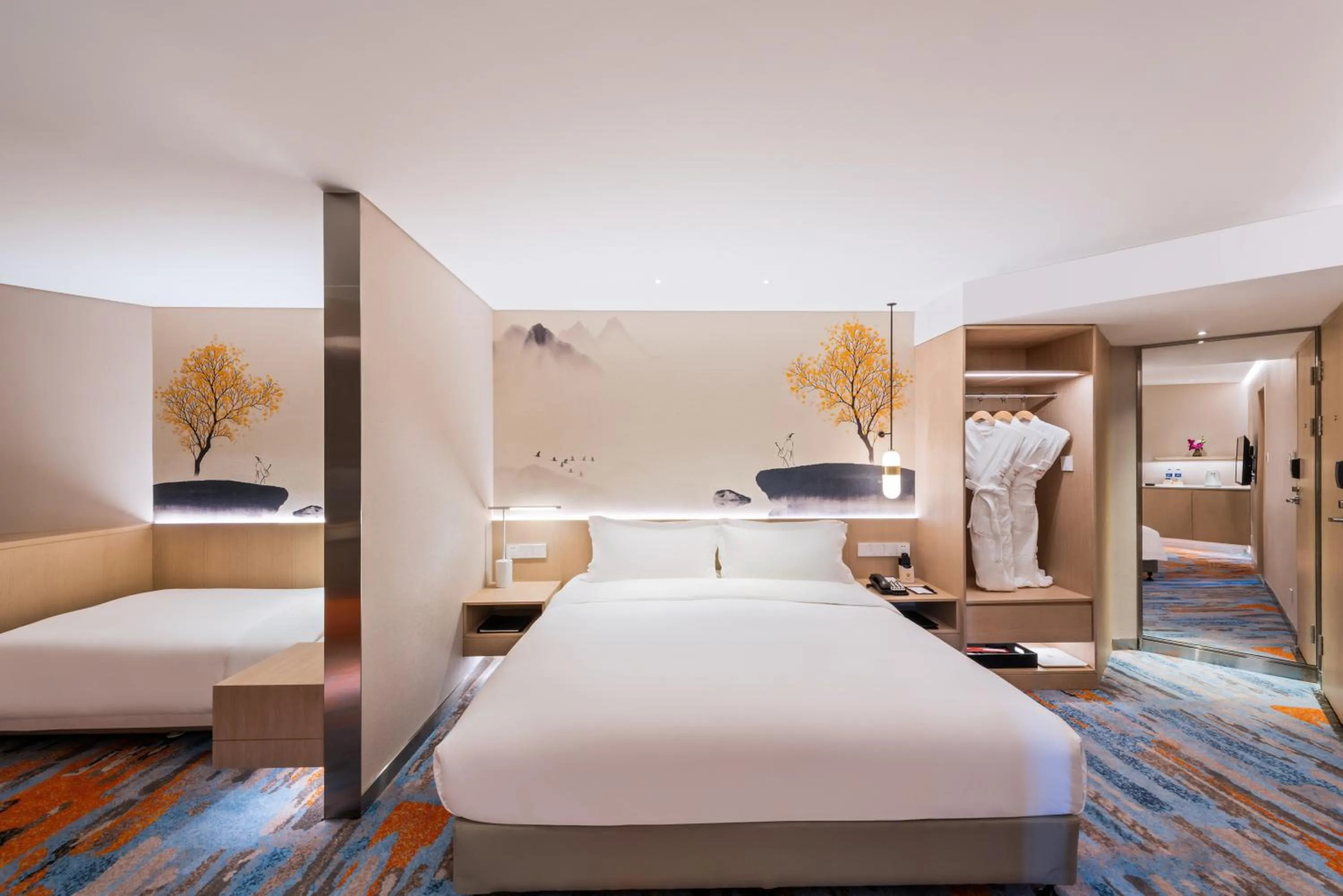 Bed in Sunworld Hotel Wangfujing