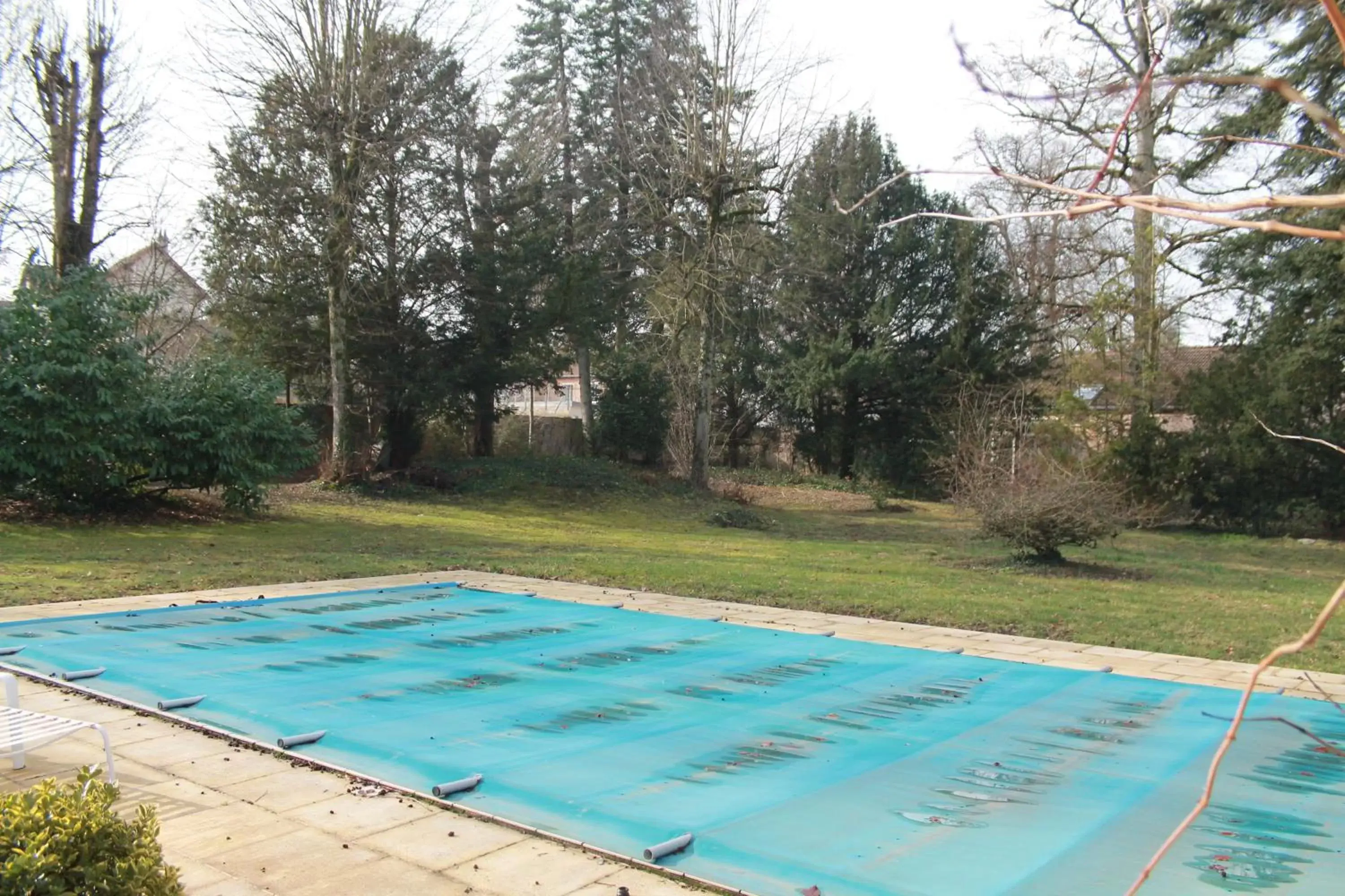 Garden, Swimming Pool in La Levriere d'Arc les Gray Chambre D'hotes