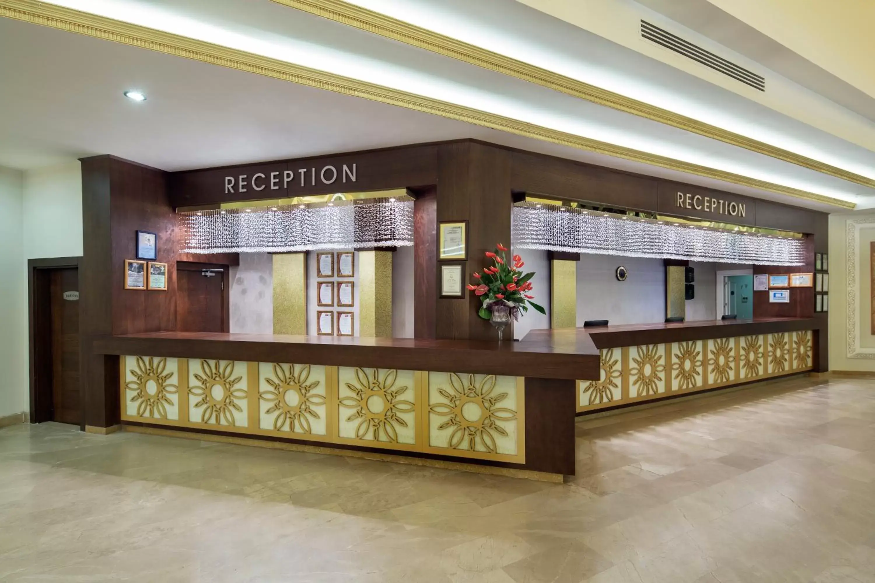 Lobby or reception, Lobby/Reception in Crystal Tat Beach Golf Resort & Spa - Ultimate All Inclusive