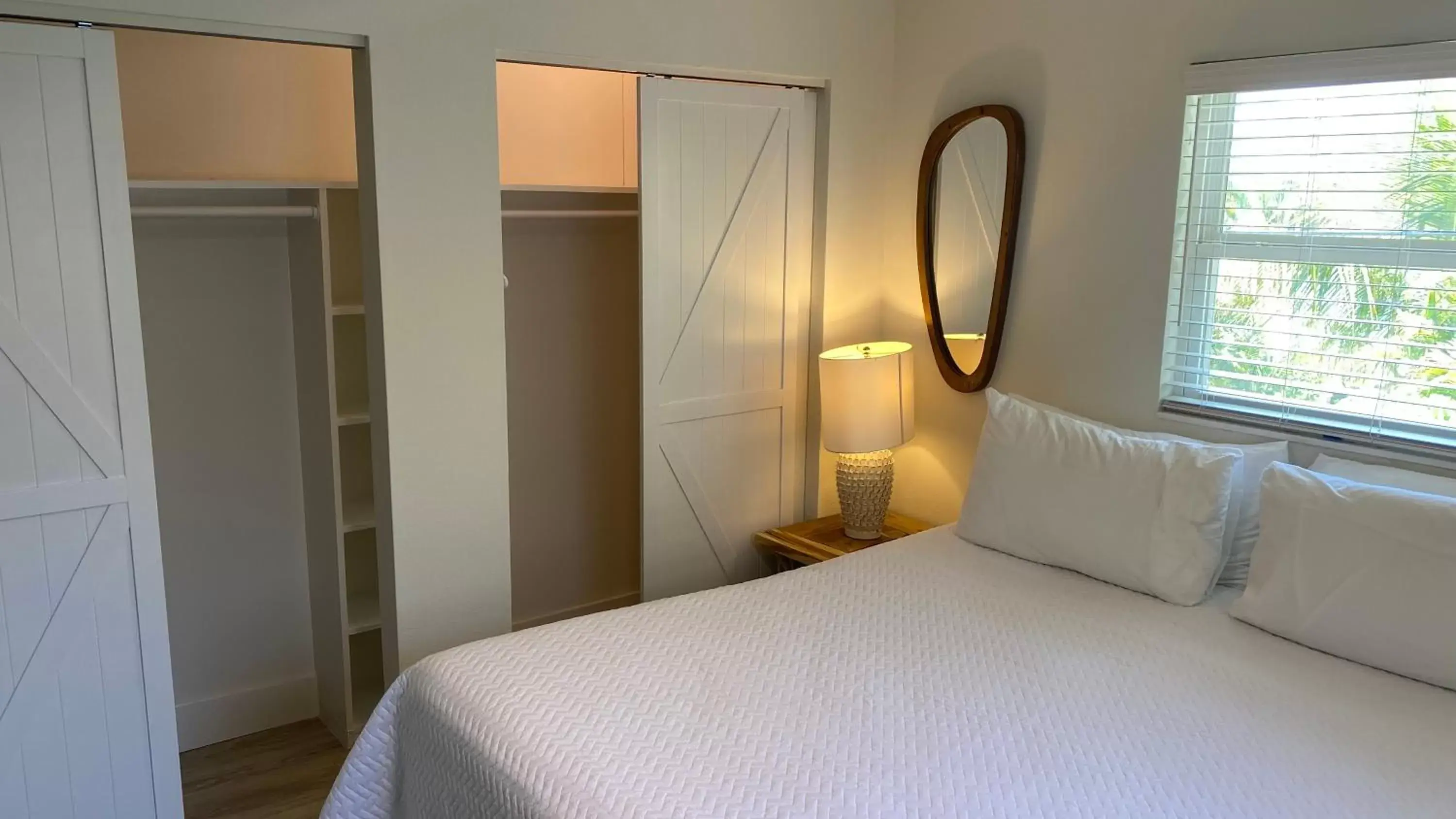 Bed in Tropical Breeze Resort Bed in Tropical Breeze Resort